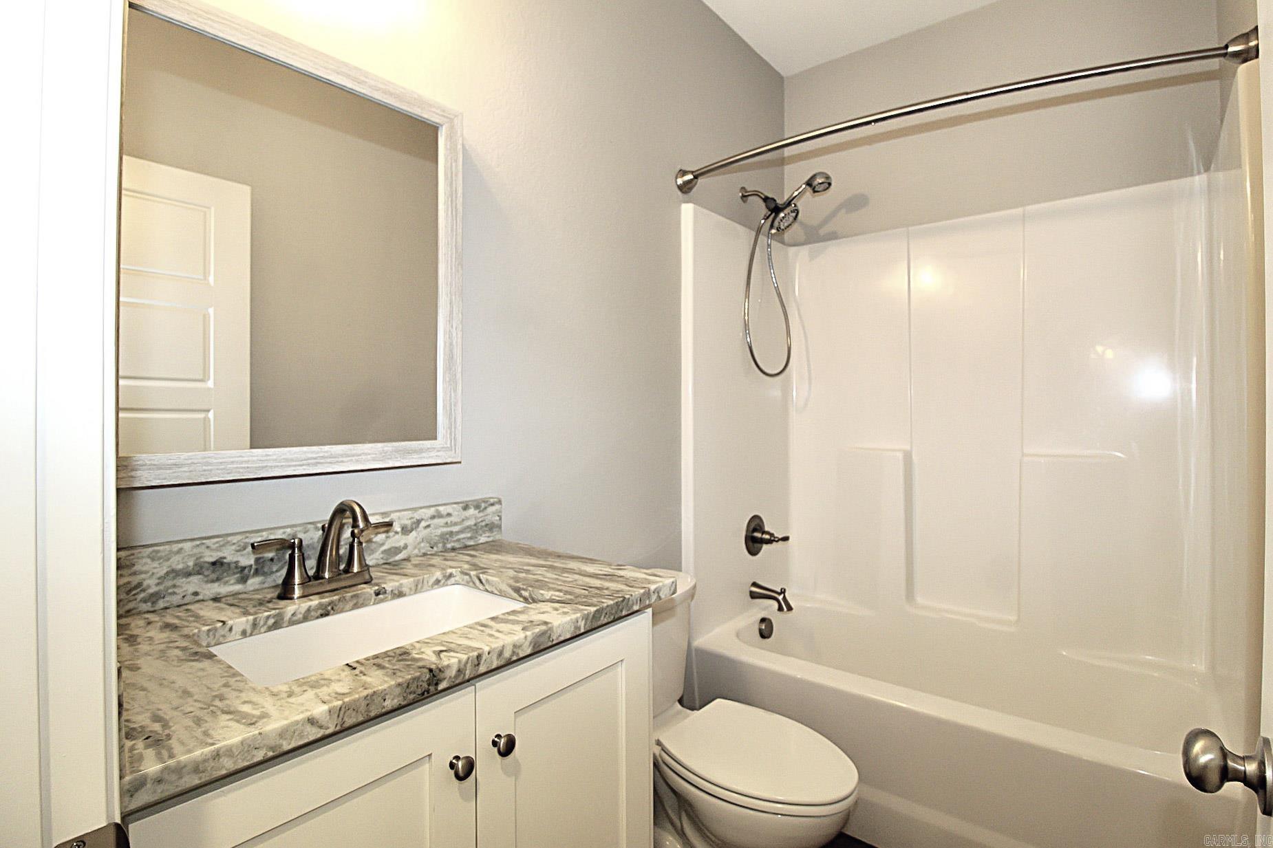 Jacob Creek - Residential