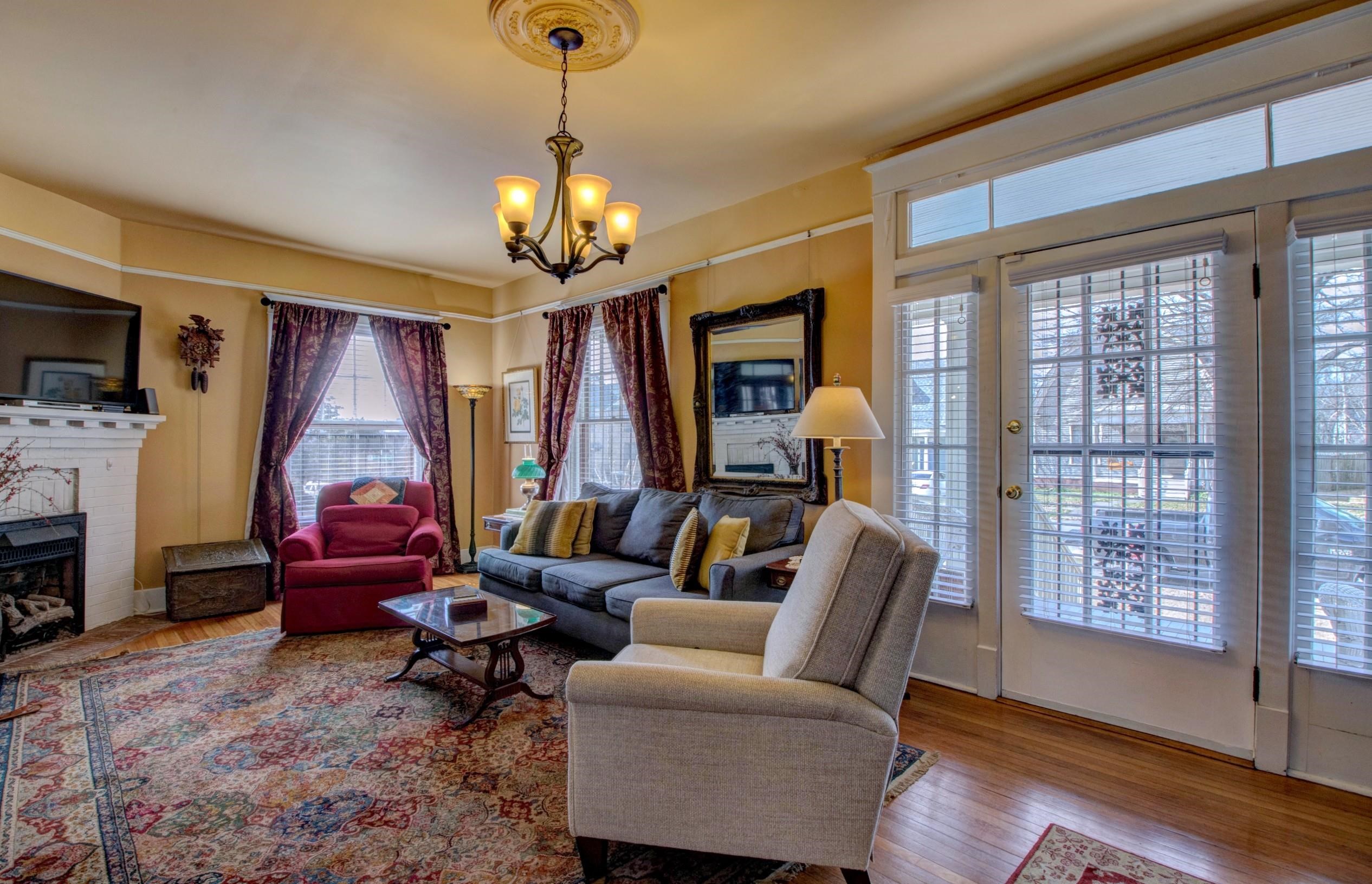 FULTONS - Residential