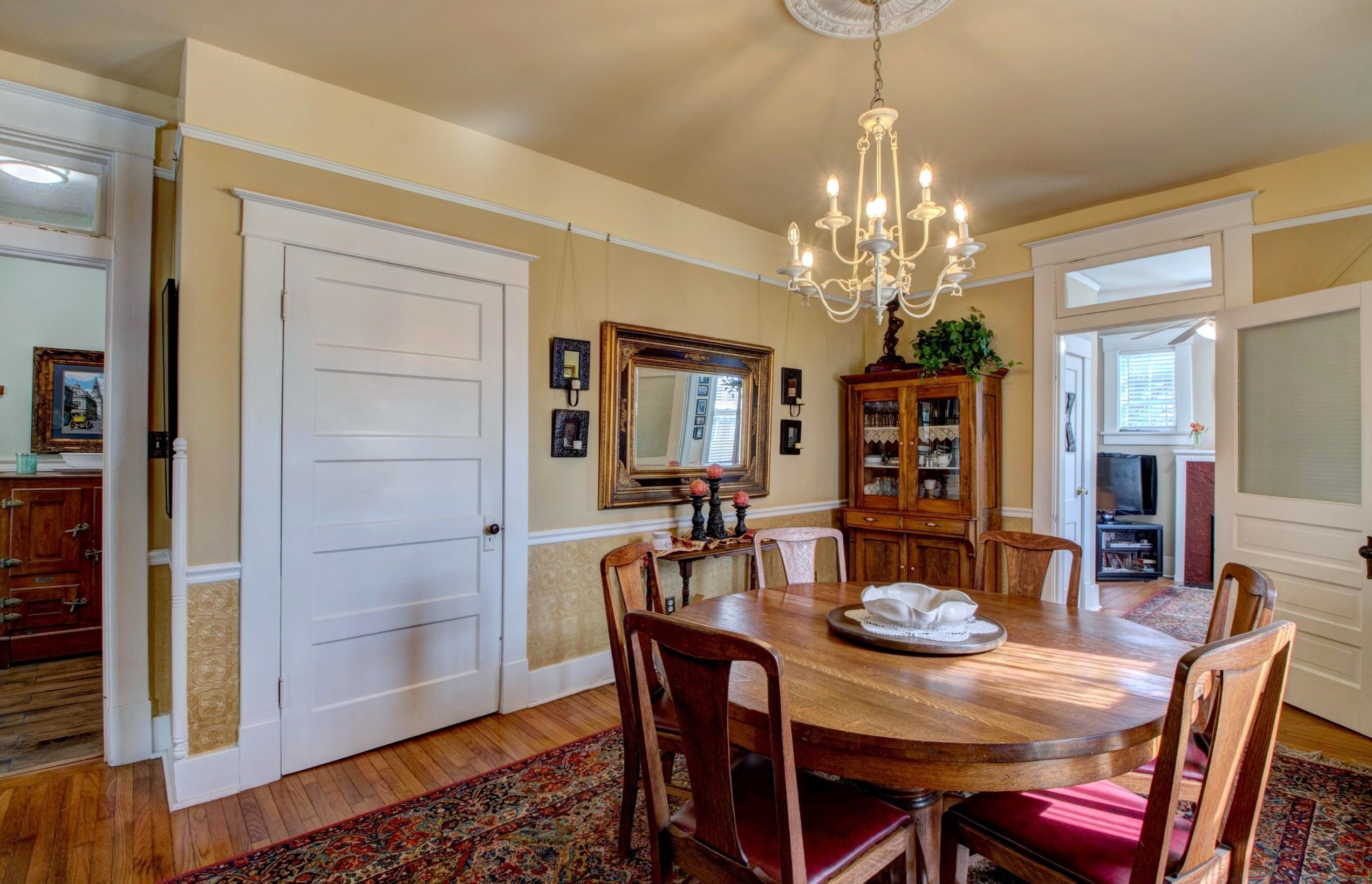 FULTONS - Residential