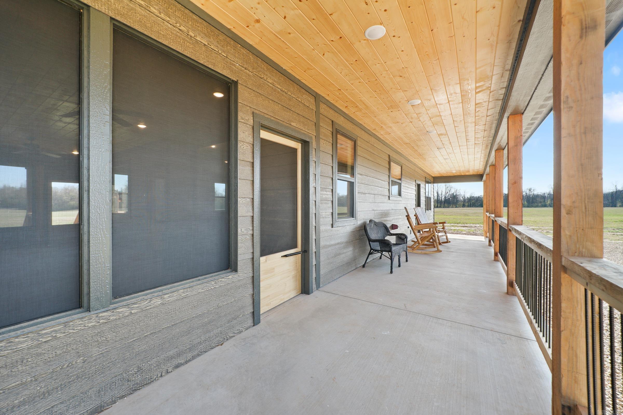 Metes & Bounds - Residential