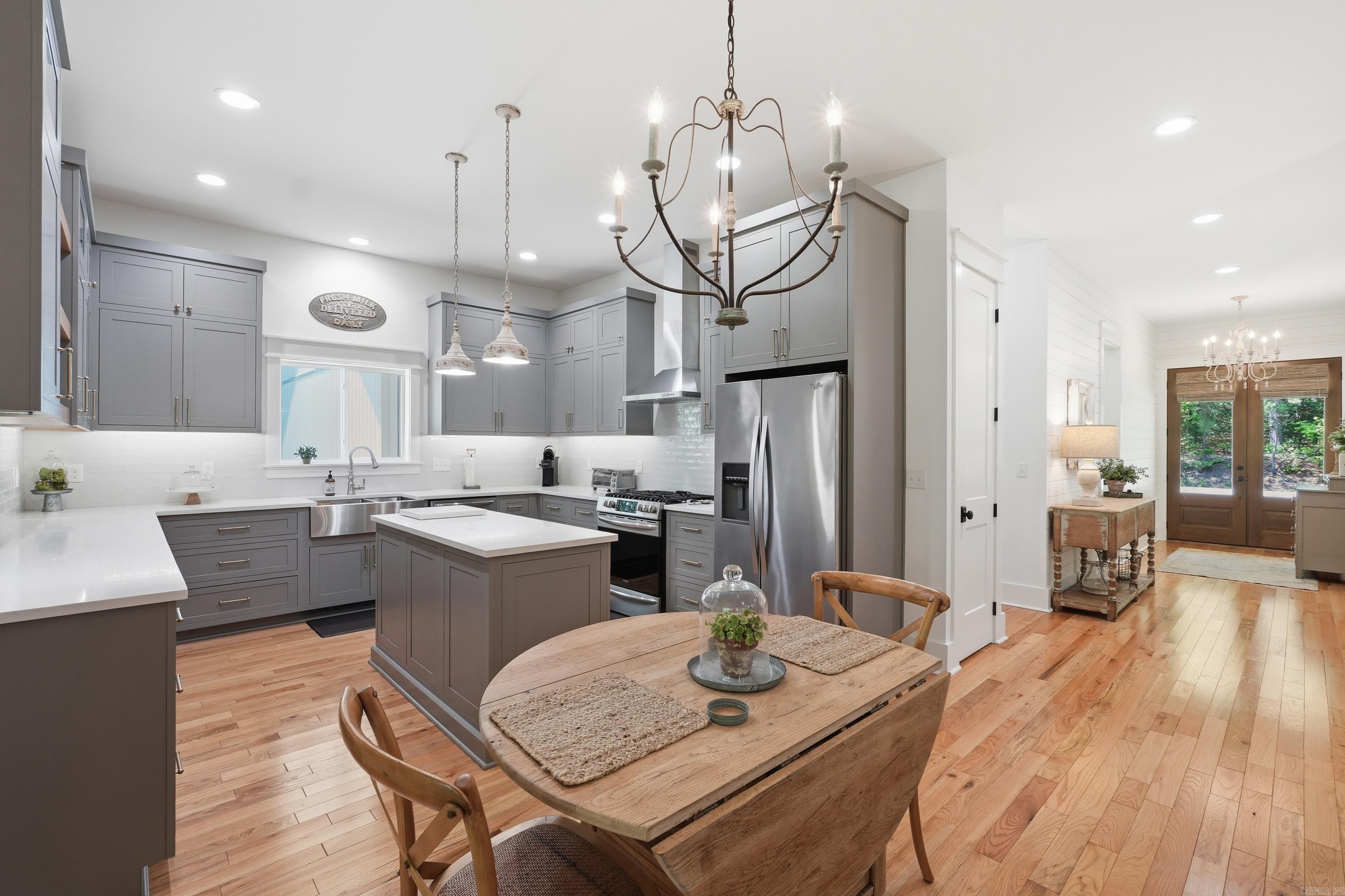 MOUNTAIN RANCH - Residential