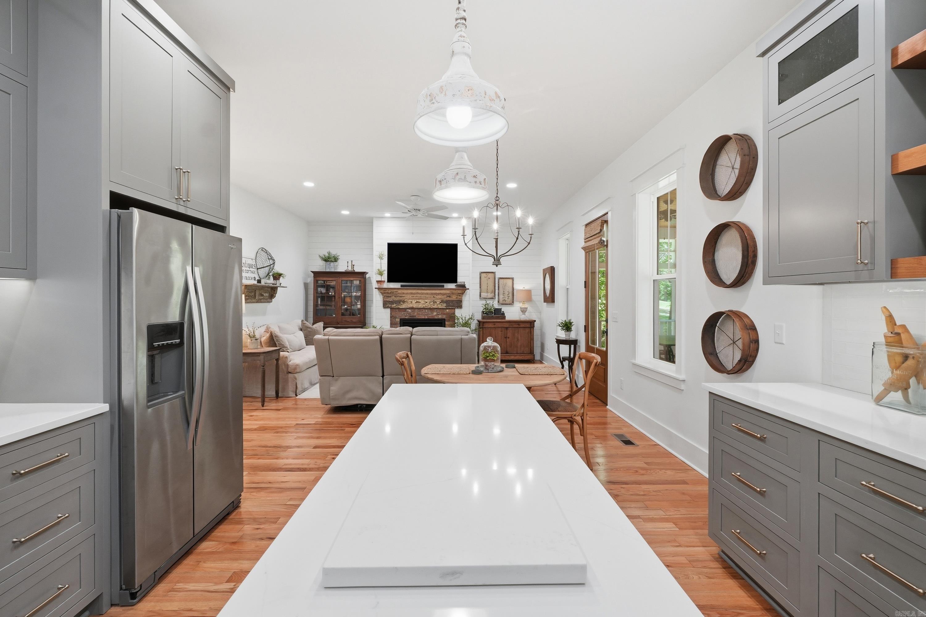 MOUNTAIN RANCH - Residential