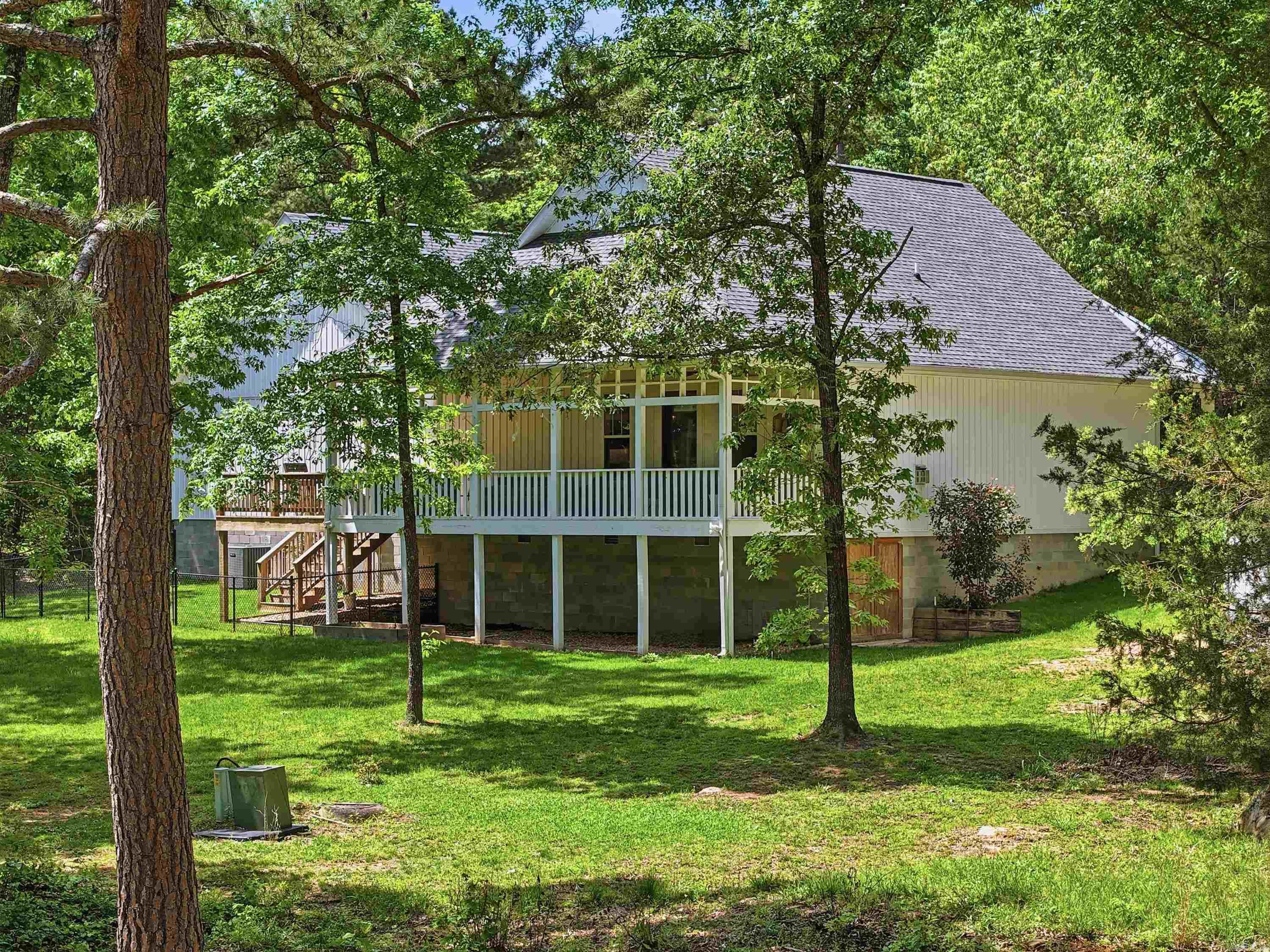 MOUNTAIN RANCH - Residential