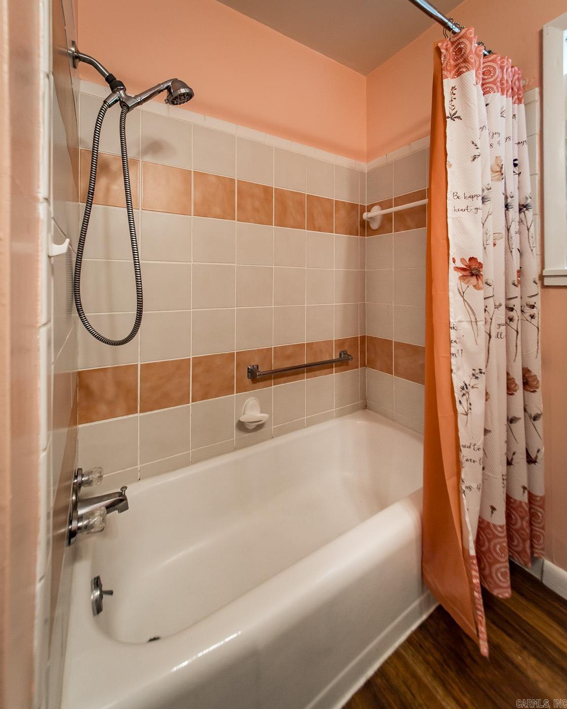 MARYLAND TERRACE - Residential