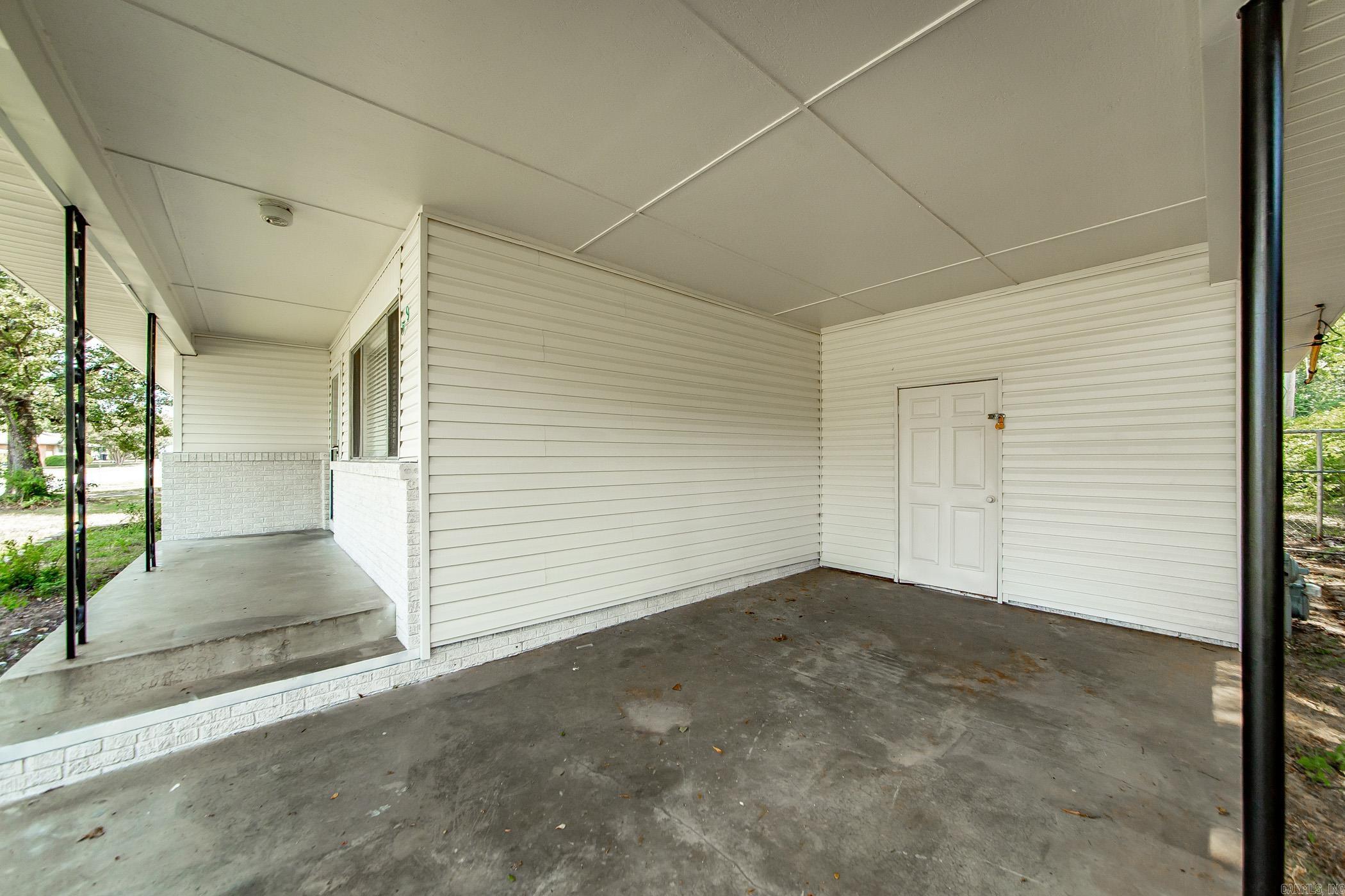 MARYLAND TERRACE - Residential