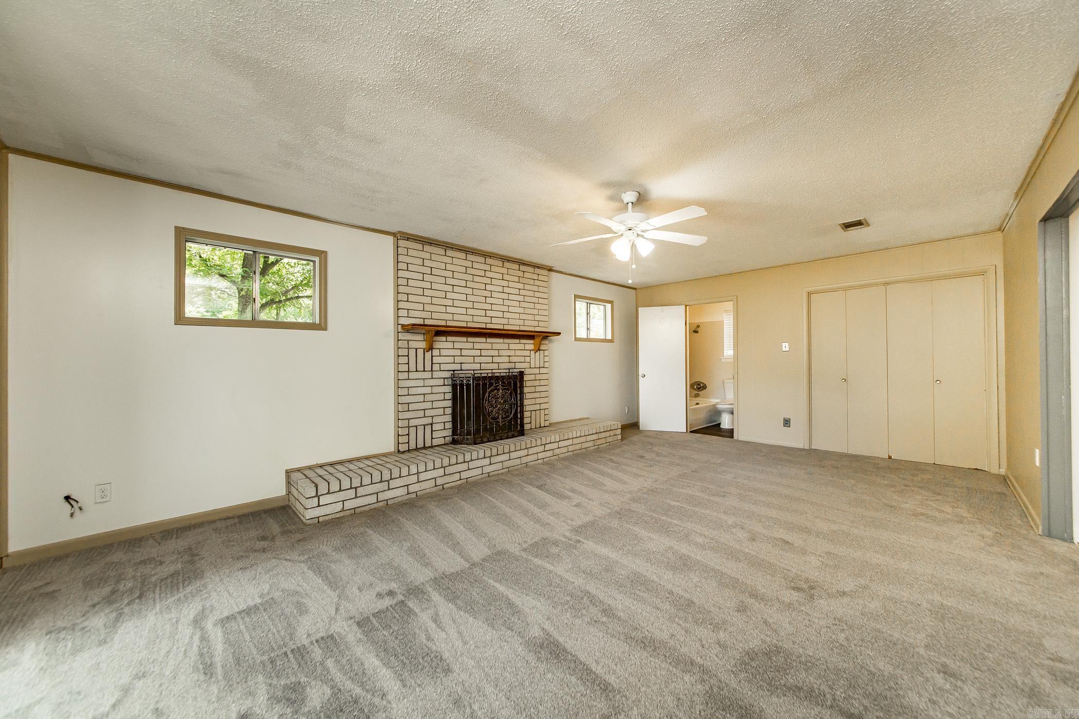 MARYLAND TERRACE - Residential