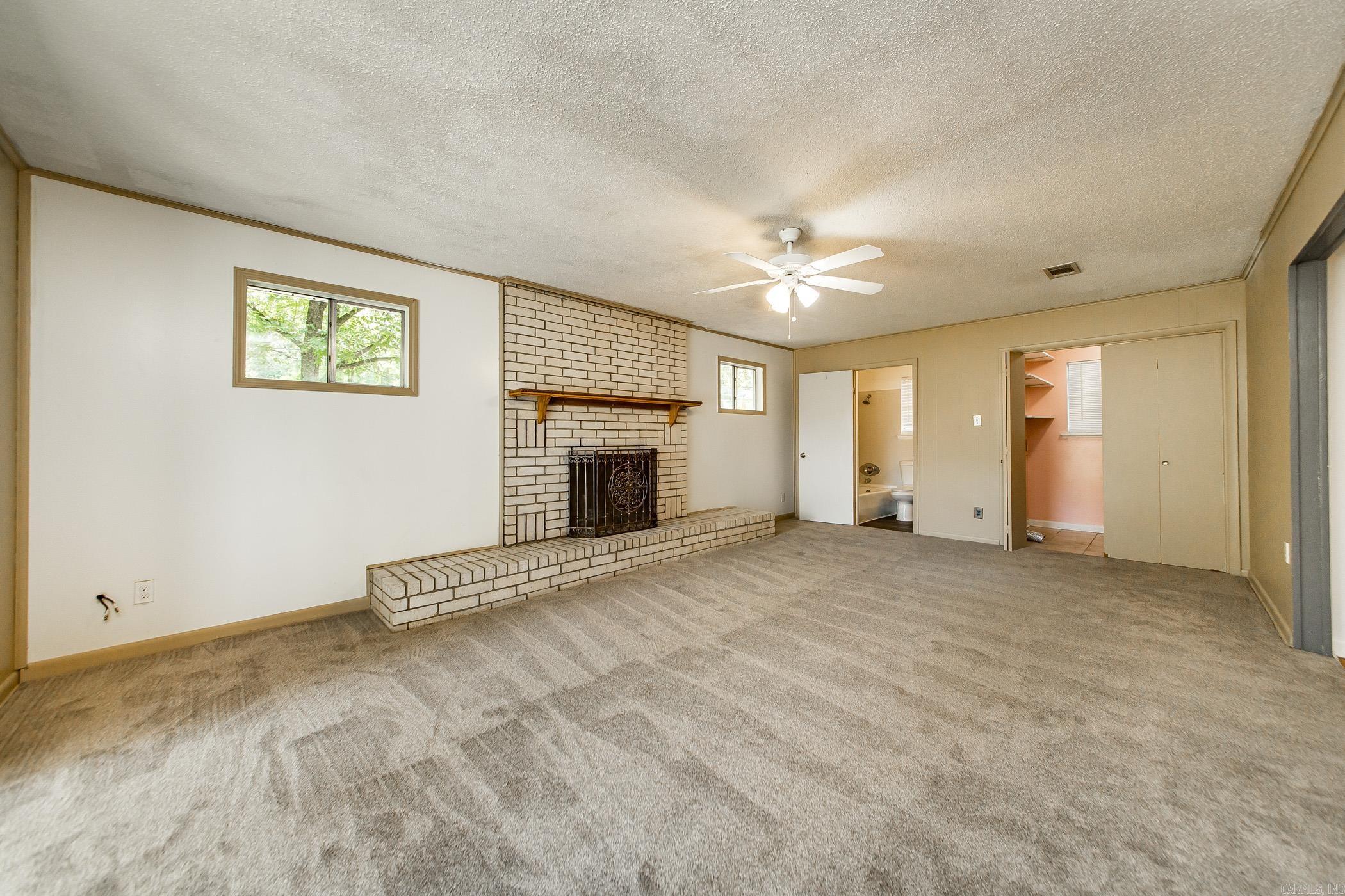 MARYLAND TERRACE - Residential