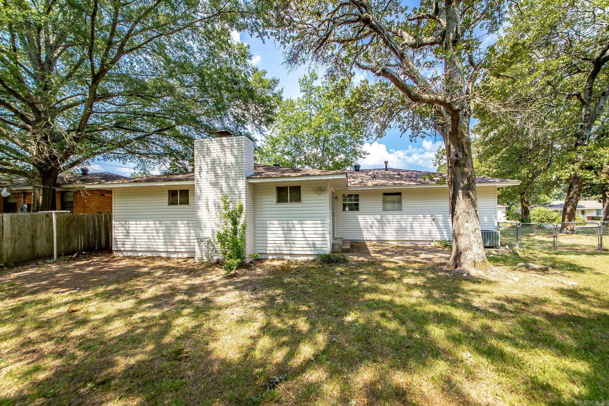 MARYLAND TERRACE - Residential