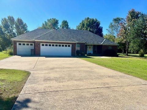 Photo of 9 Spencer Rd, Greenbrier, AR 72058 (MLS # 25042421)
