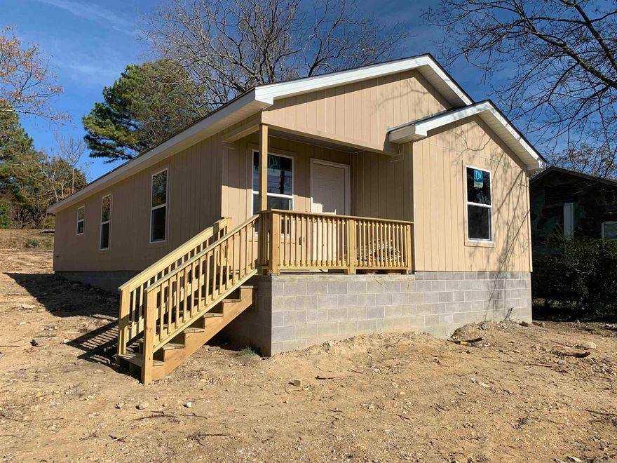 Discover this beautiful new construction currently underway in Hot Springs, Arkansas, offering an ideal combination of style, efficiency, and affordability. Located just minutes from restaurants, shopping, and the historic downtown area, this modern patio home features a thoughtful design that embodies contemporary living.  With its attractive Smart Siding and stylish modern colors, this home will provide impressive curb appeal. Inside, you'll soon find sleek flooring, exquisite granite countertops, and an open layout that promotes comfortable living. Perfectly suited for those who value both aesthetics and practicality, this 3-bedroom, 2-bath home invites you to enjoy a lifestyle of comfort.  Experience the vibrant atmosphere of Hot Springs, known for its iconic bathhouses and rich history. Don’t miss your chance to make this inviting patio home your own and embrace all the relaxation and excitement that this renowned city has to offer!