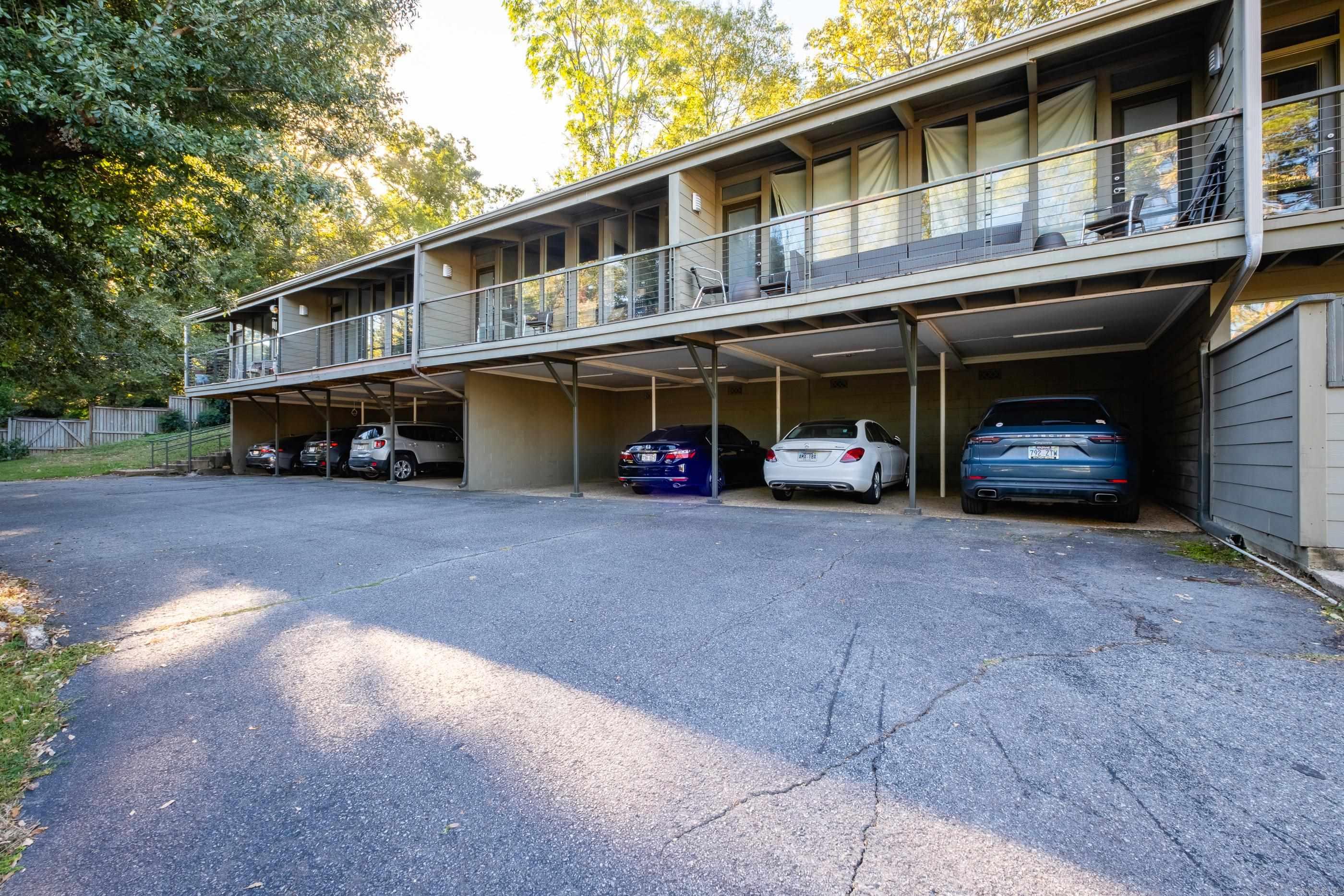 2423 KAVANAUGH HPR - Residential