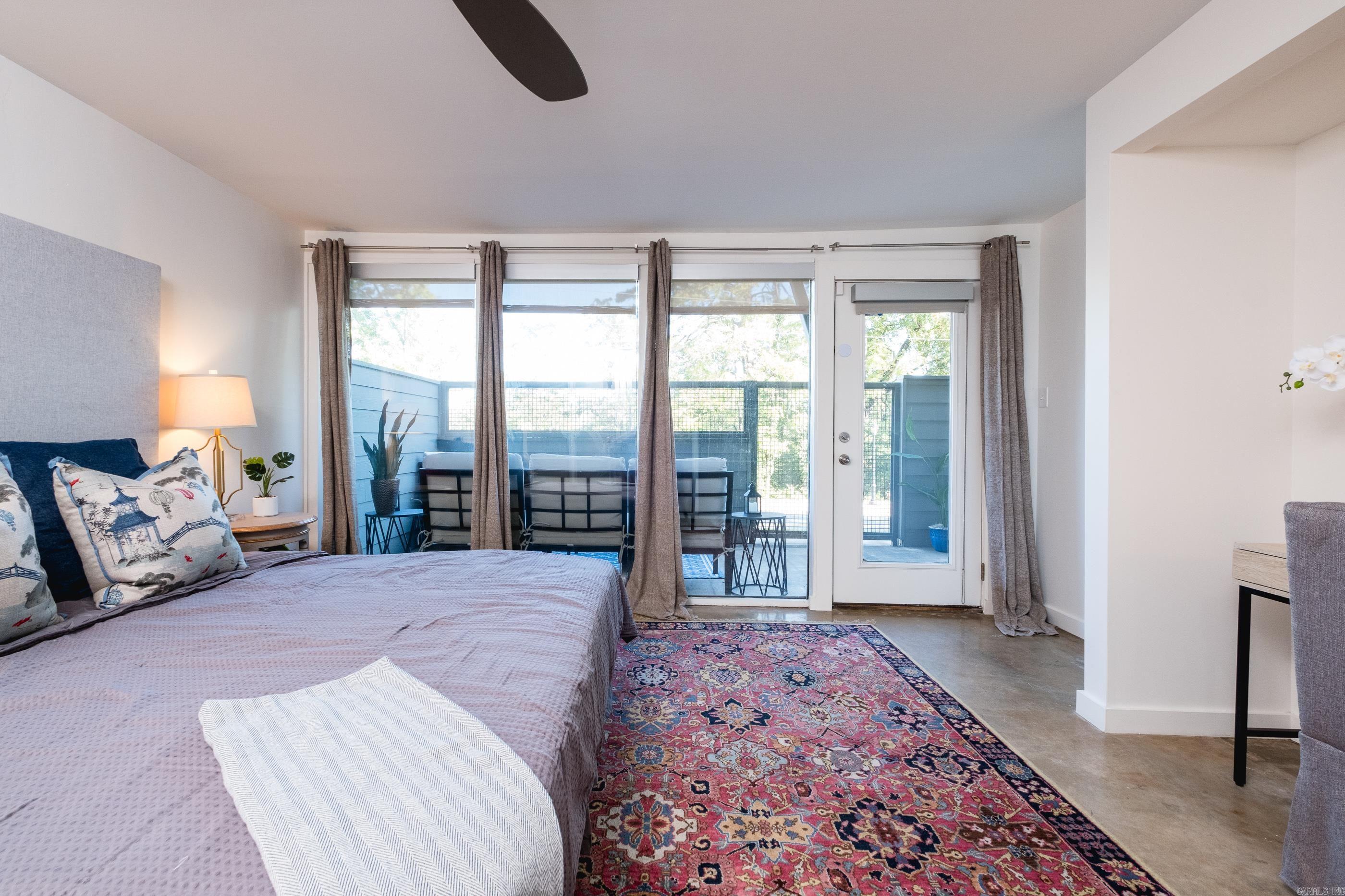 2423 KAVANAUGH HPR - Residential