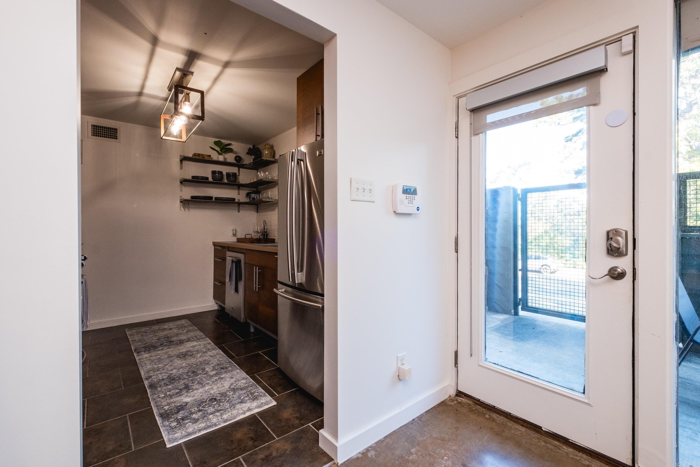 2423 KAVANAUGH HPR - Residential