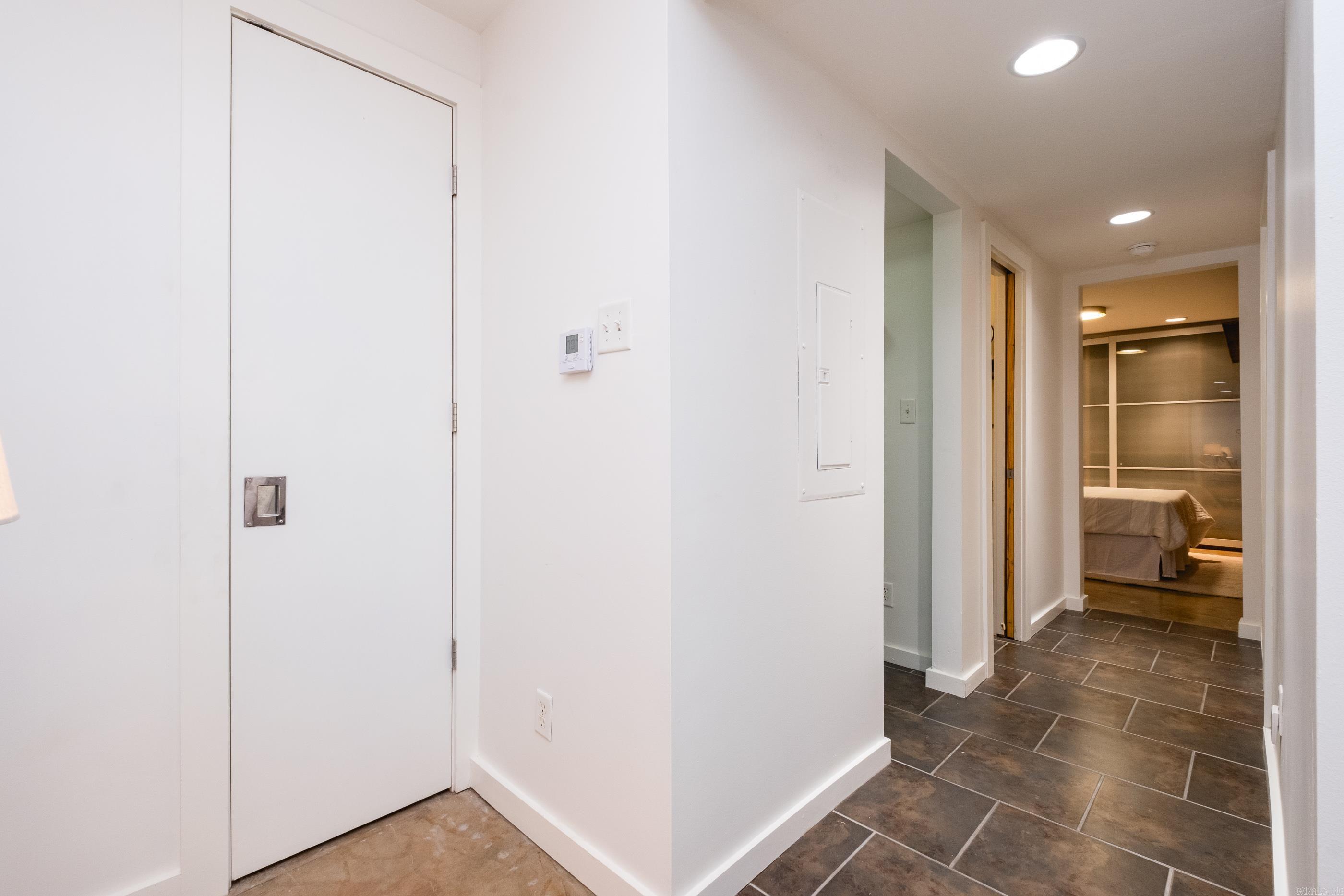 2423 KAVANAUGH HPR - Residential