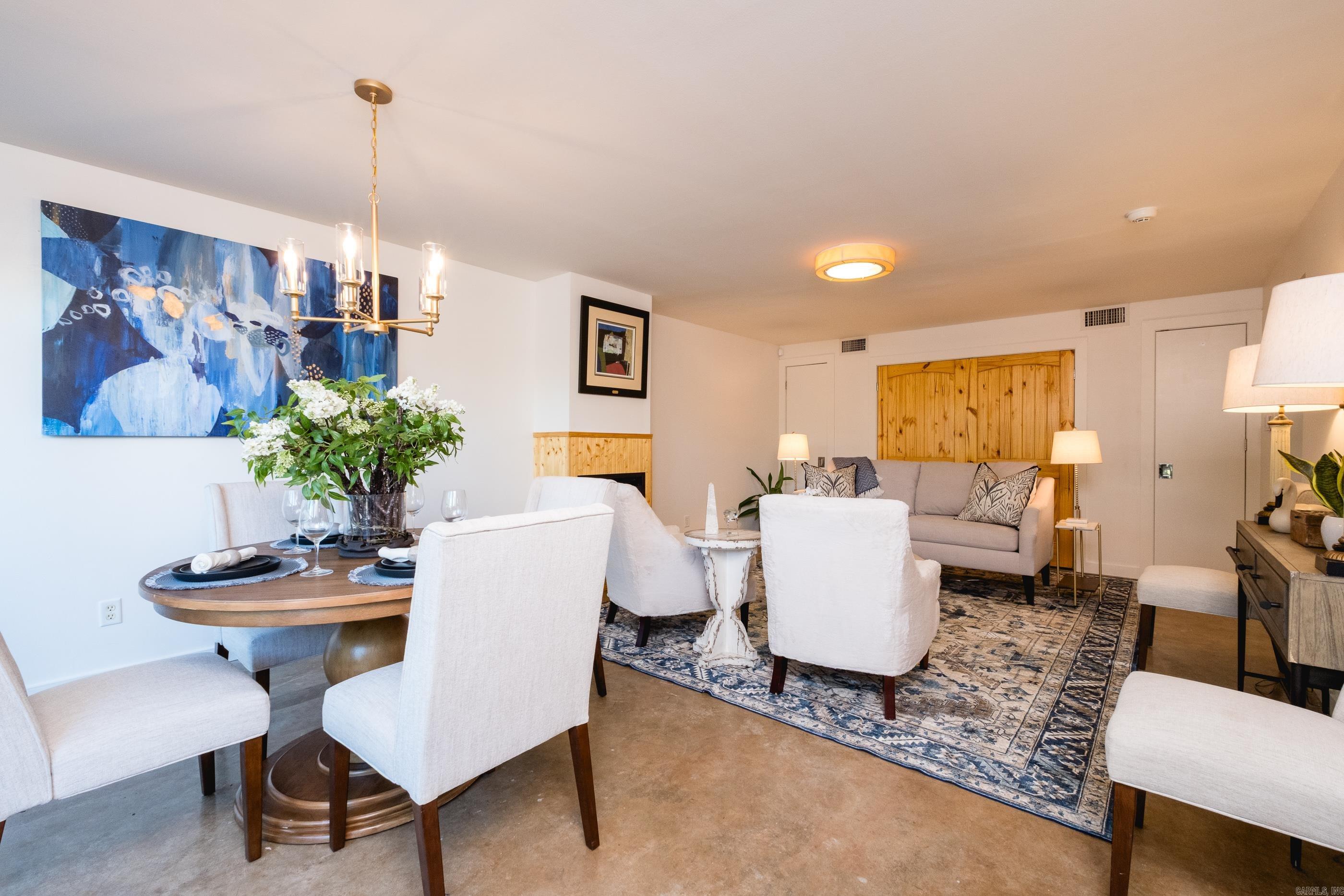 2423 KAVANAUGH HPR - Residential