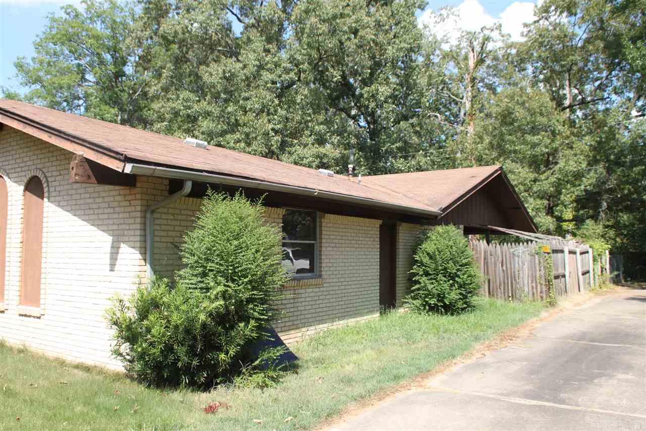 ALLENDALE MANOR - Residential