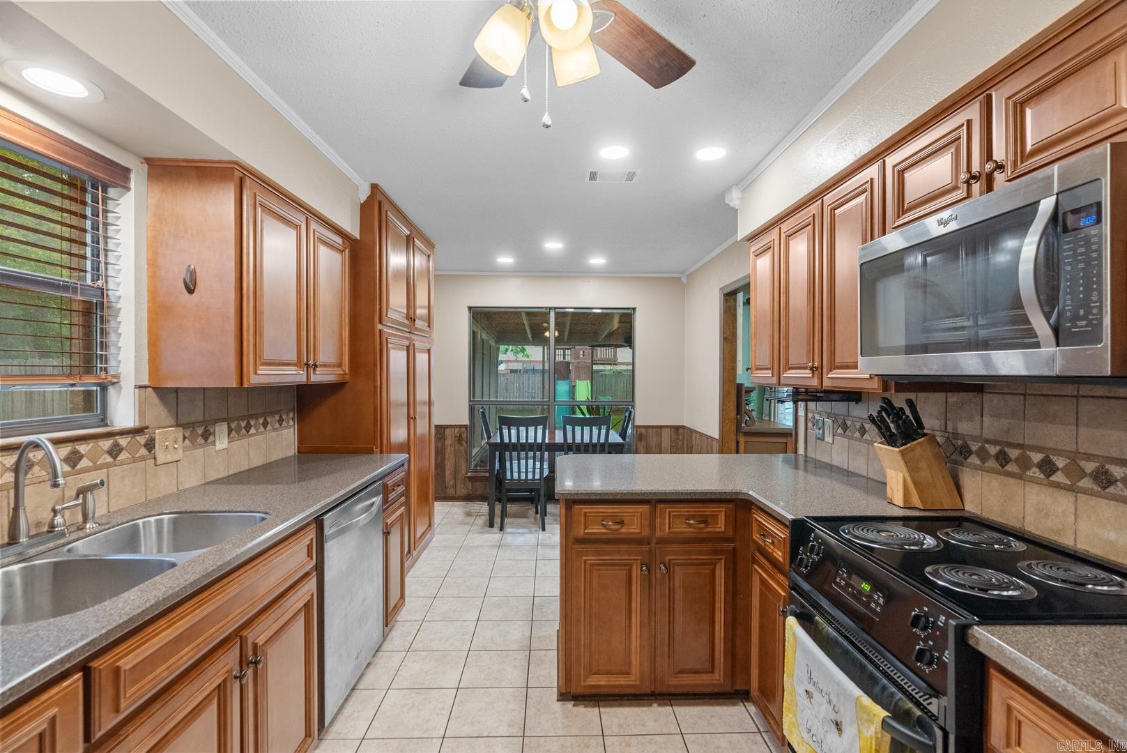 TUCKER CREEK - Residential