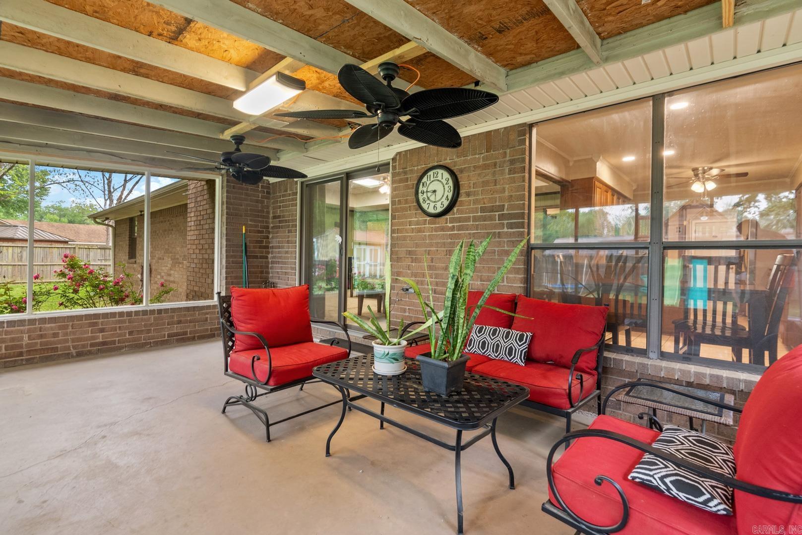 TUCKER CREEK - Residential