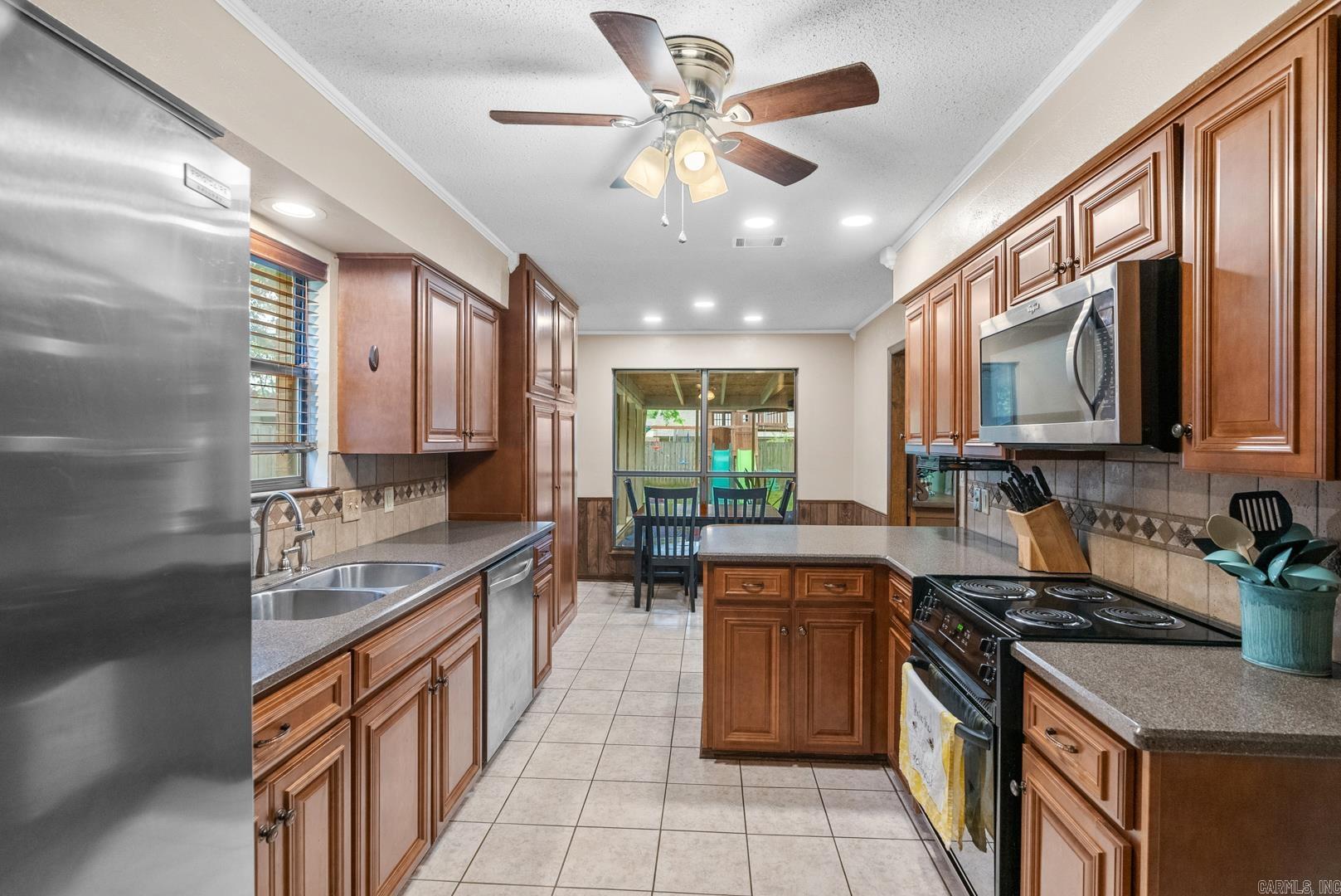 TUCKER CREEK - Residential