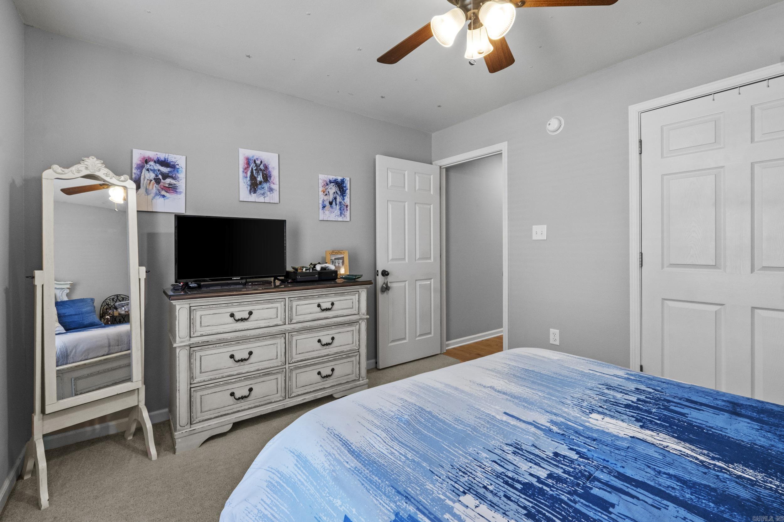 COUNTRY MEADOWS S/D - Residential