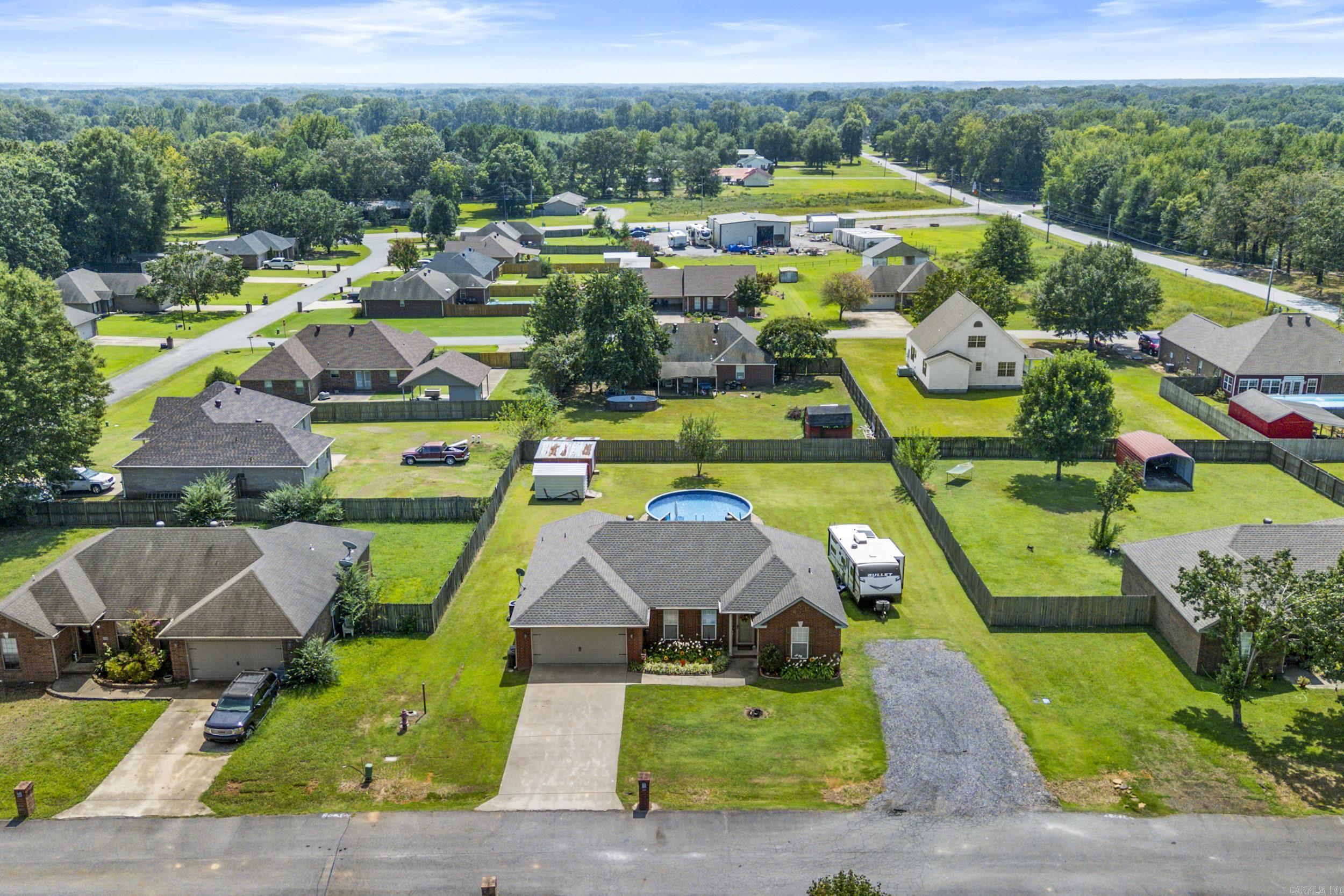 COUNTRY MEADOWS S/D - Residential