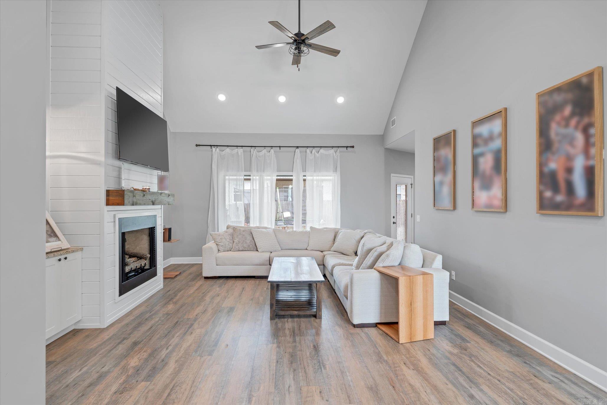 FAIRVIEW HAVEN - Residential