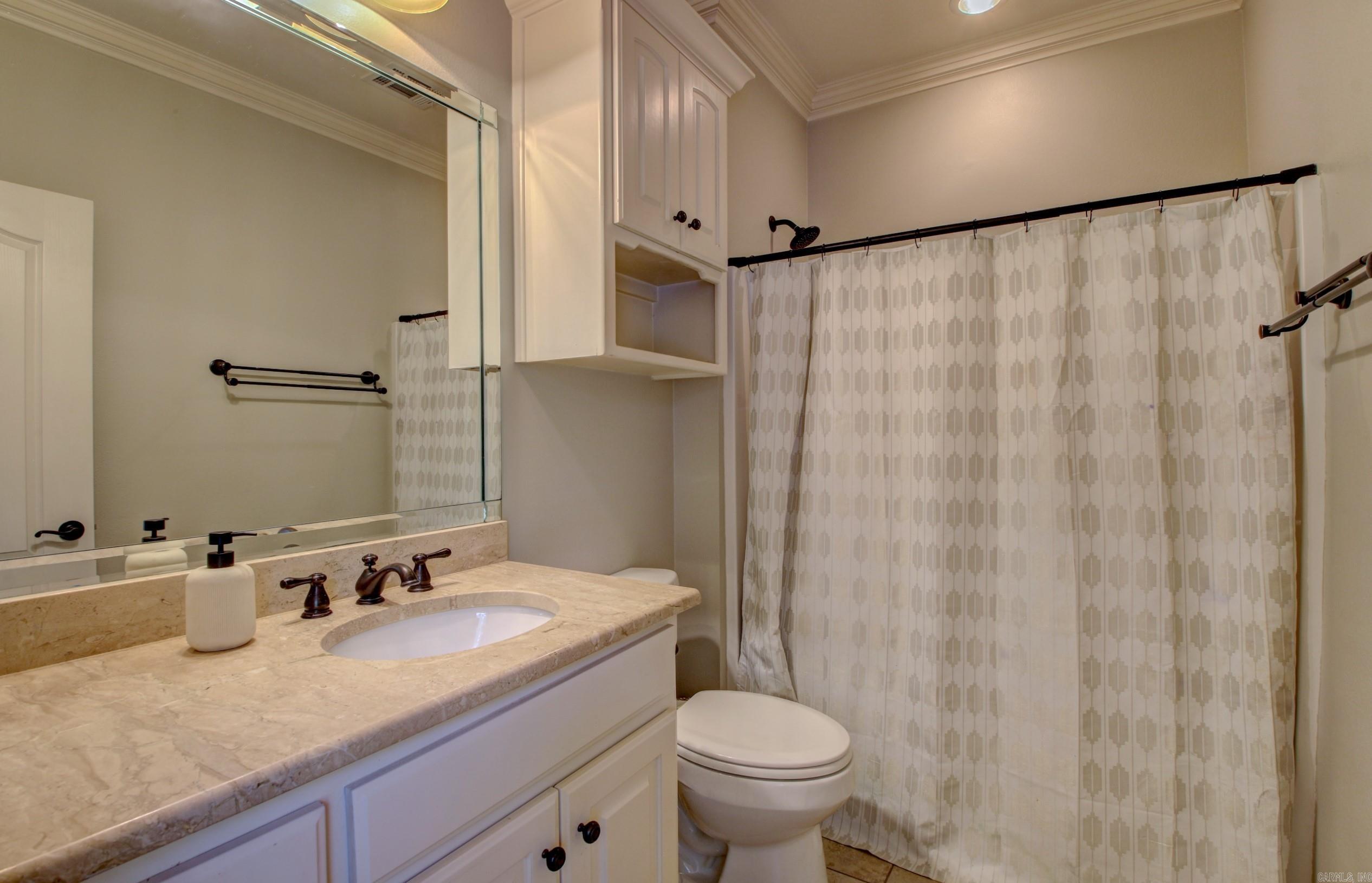 WOODLANDS EDGE - Residential