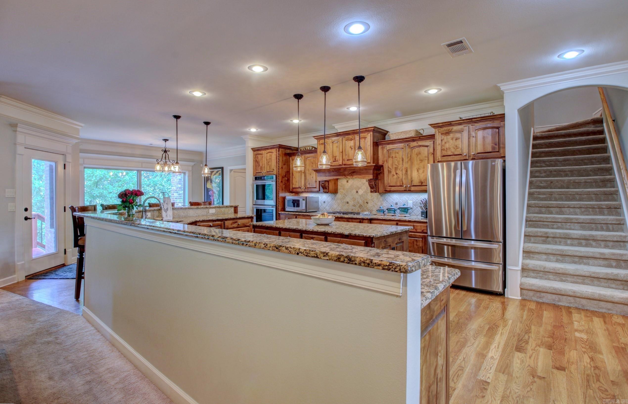 WOODLANDS EDGE - Residential