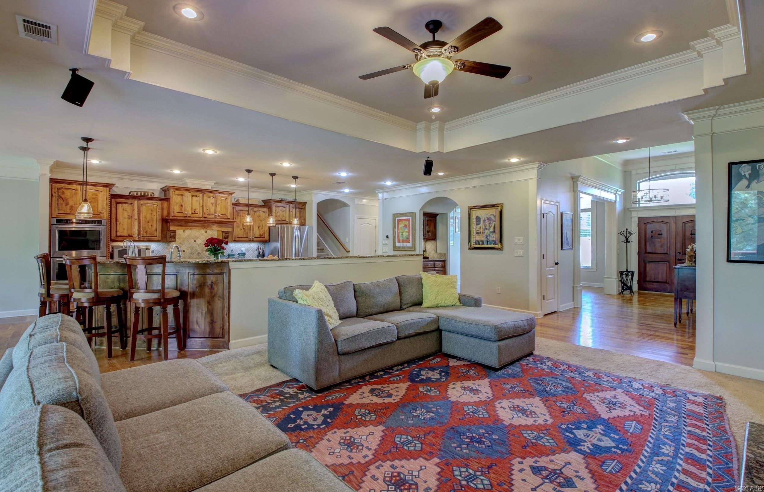 WOODLANDS EDGE - Residential