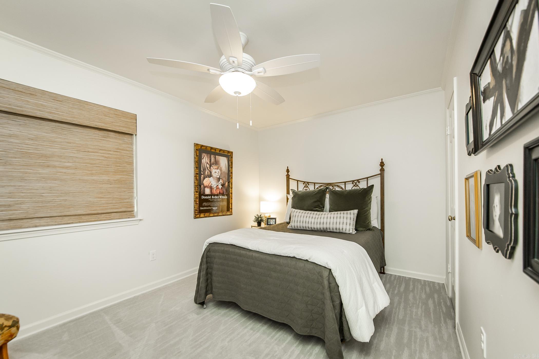 KINGSBRIDGE TWNHSE - Residential