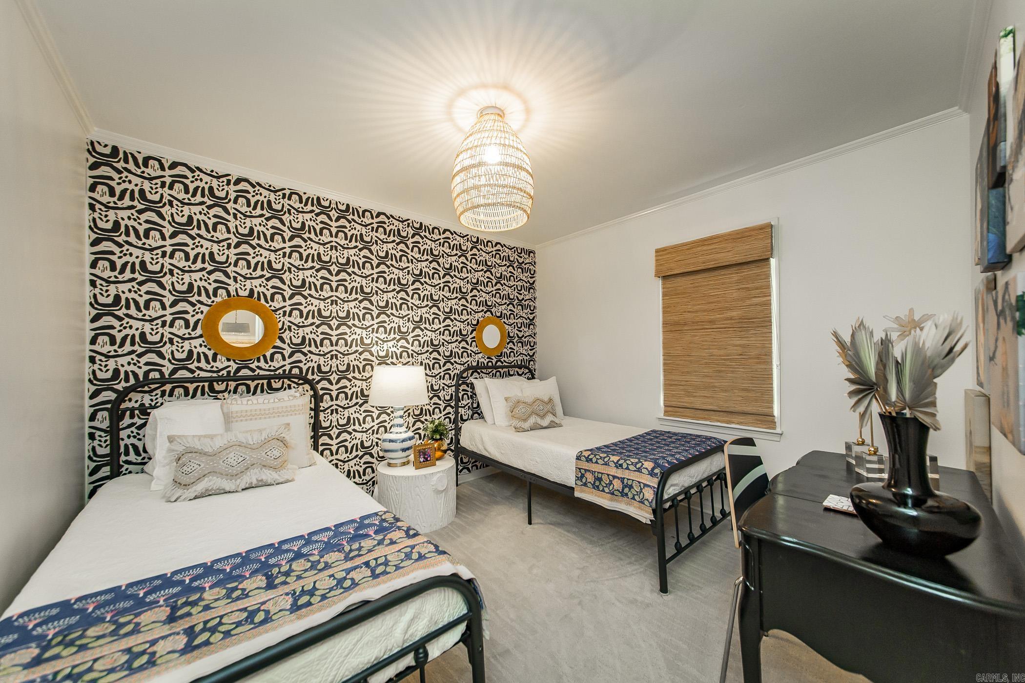 KINGSBRIDGE TWNHSE - Residential