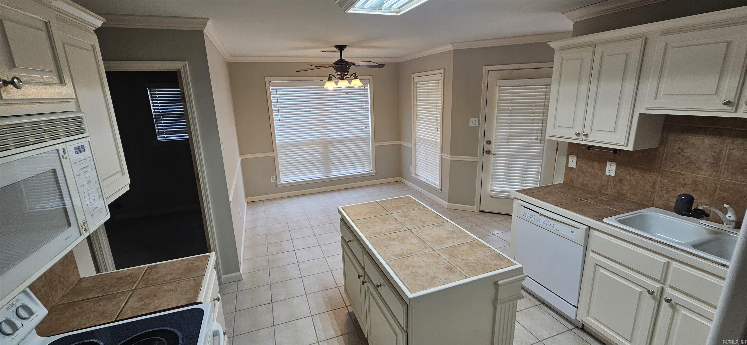 Stone Hill - Residential Lease