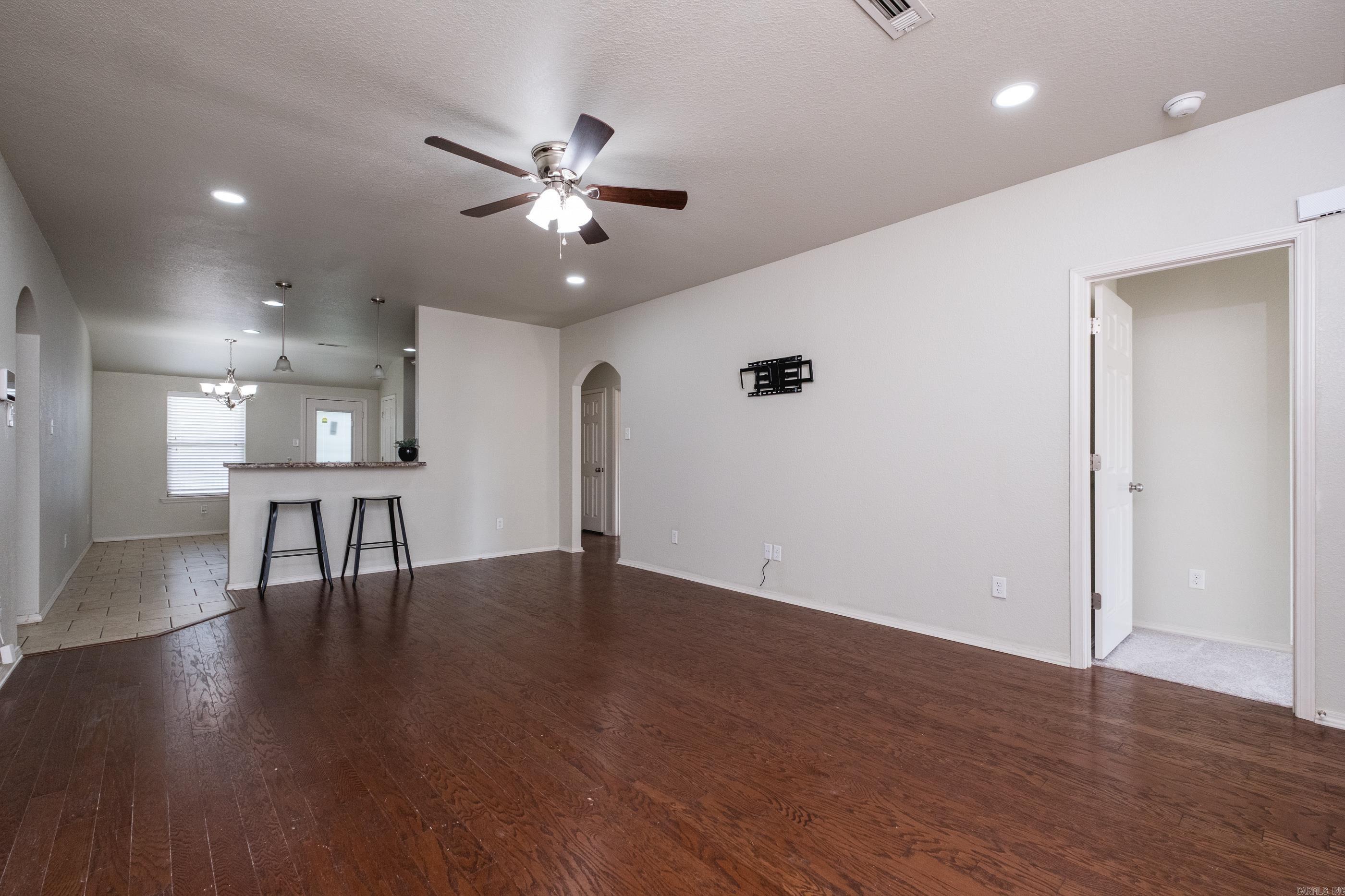 TRAMMEL ESTATES - Residential