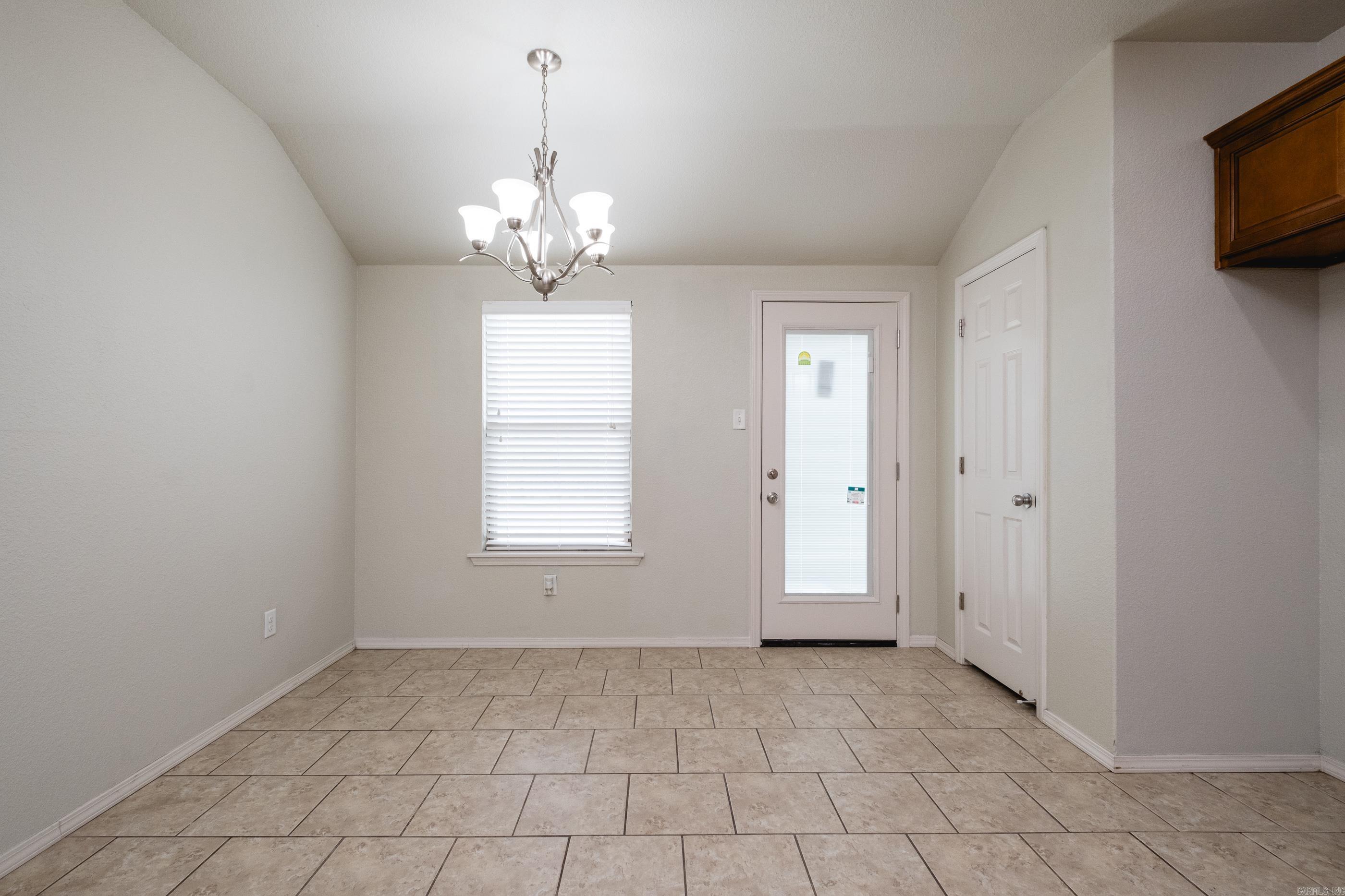 TRAMMEL ESTATES - Residential