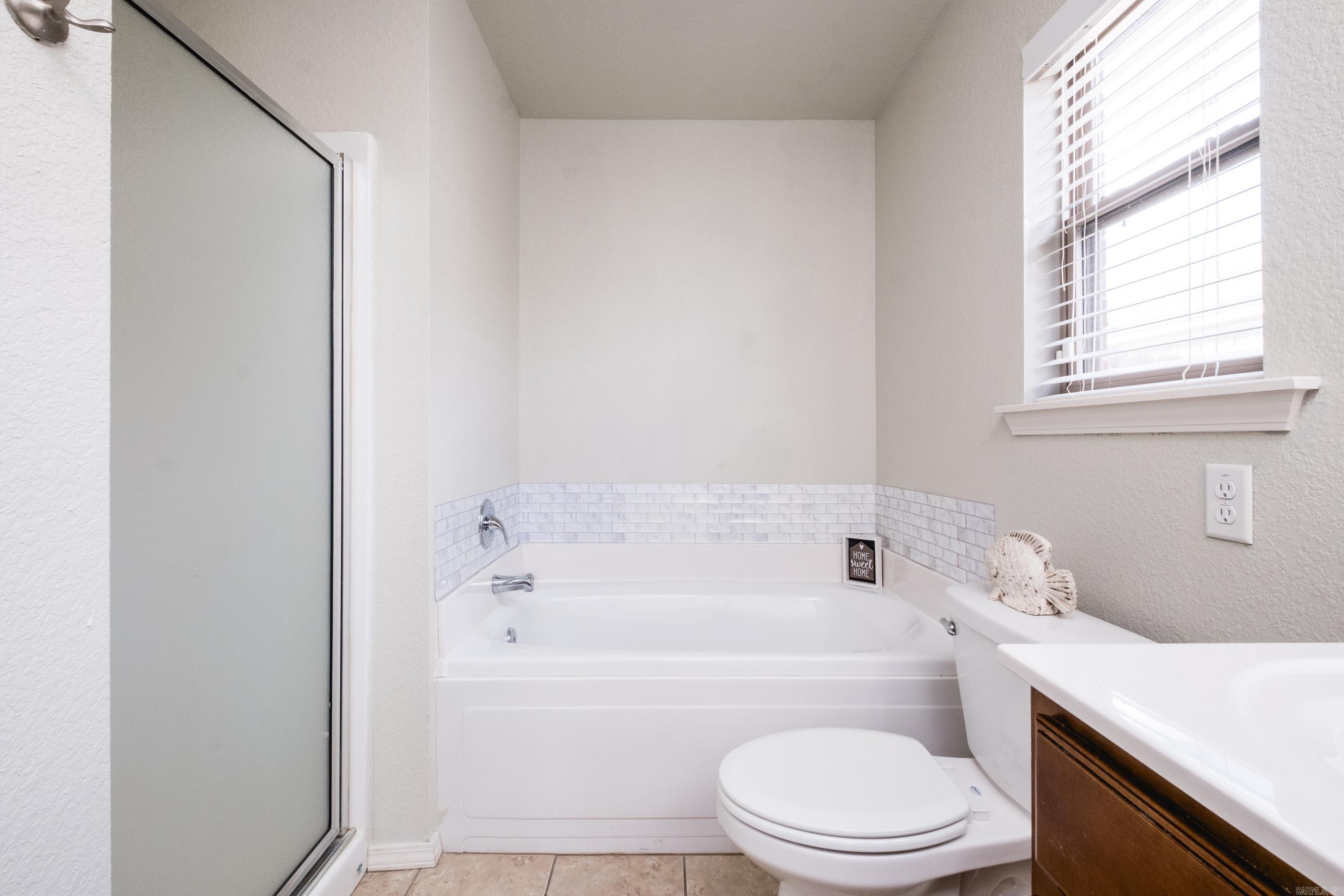 TRAMMEL ESTATES - Residential