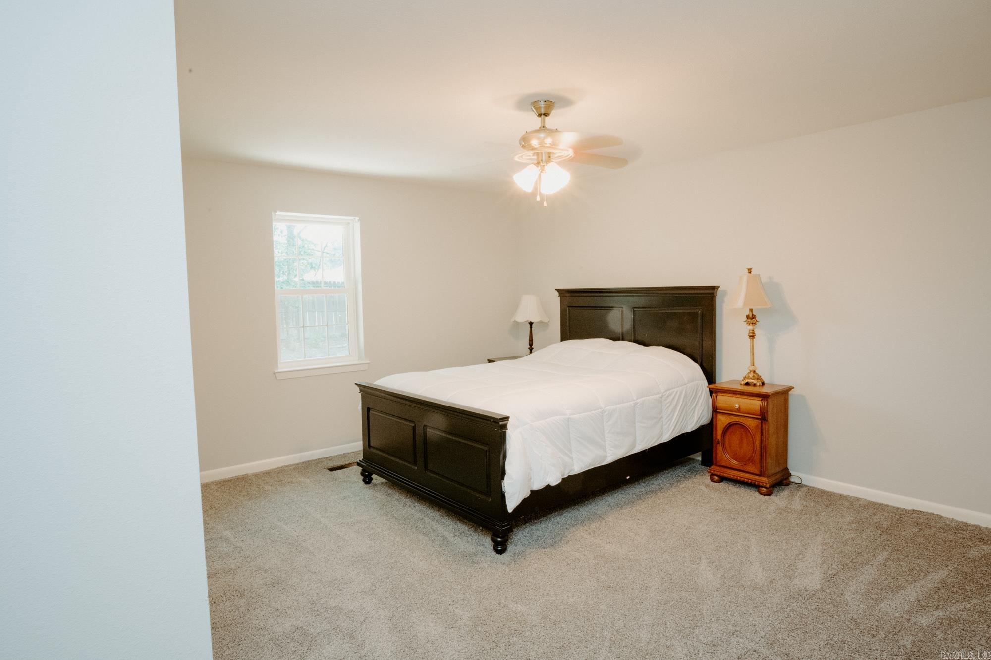 OAK FORREST - Residential