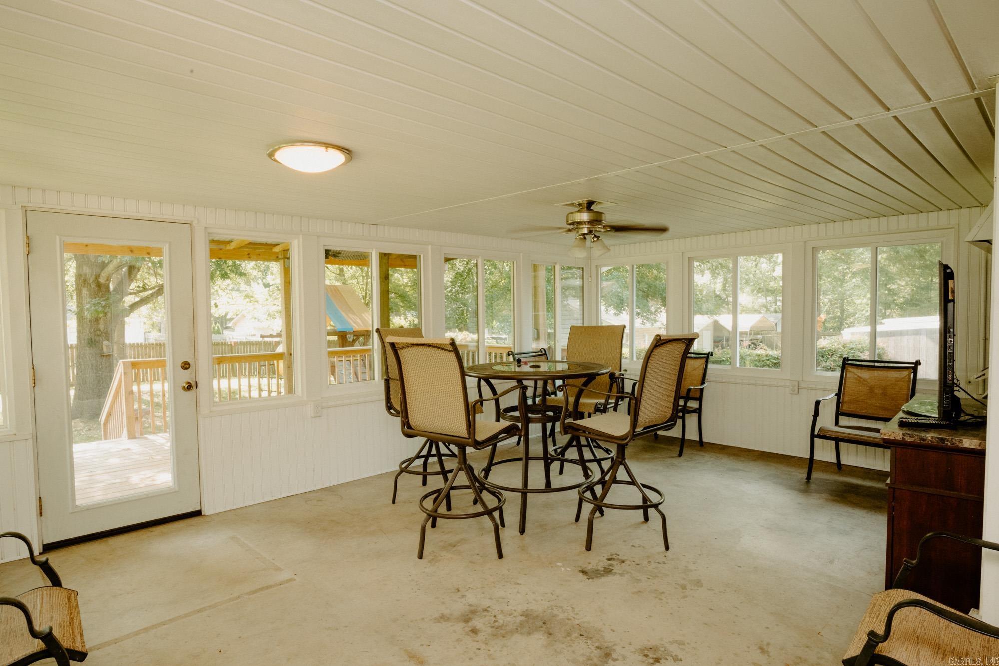 OAK FORREST - Residential