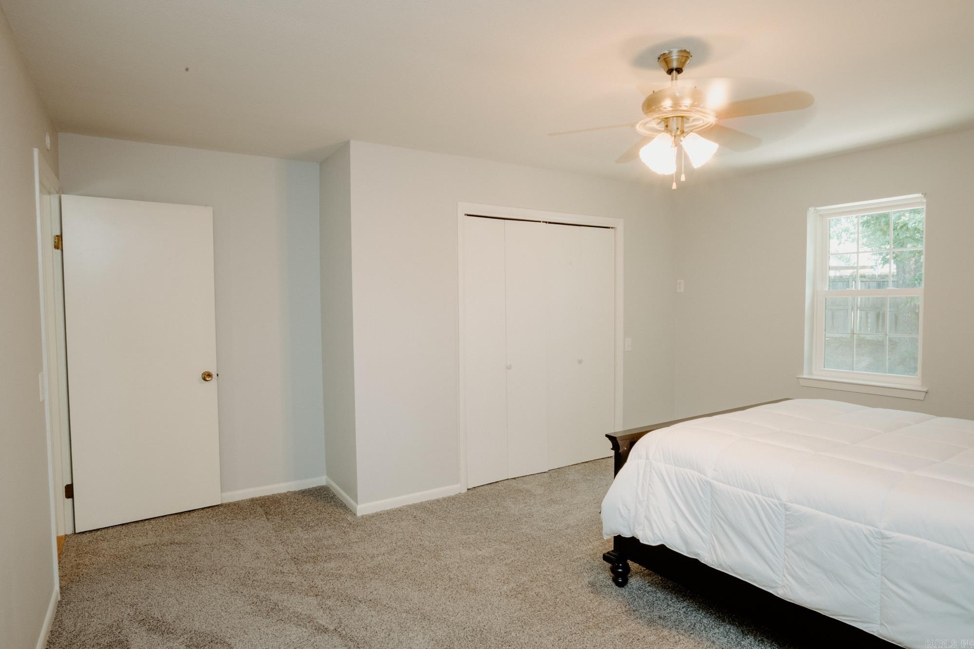 OAK FORREST - Residential