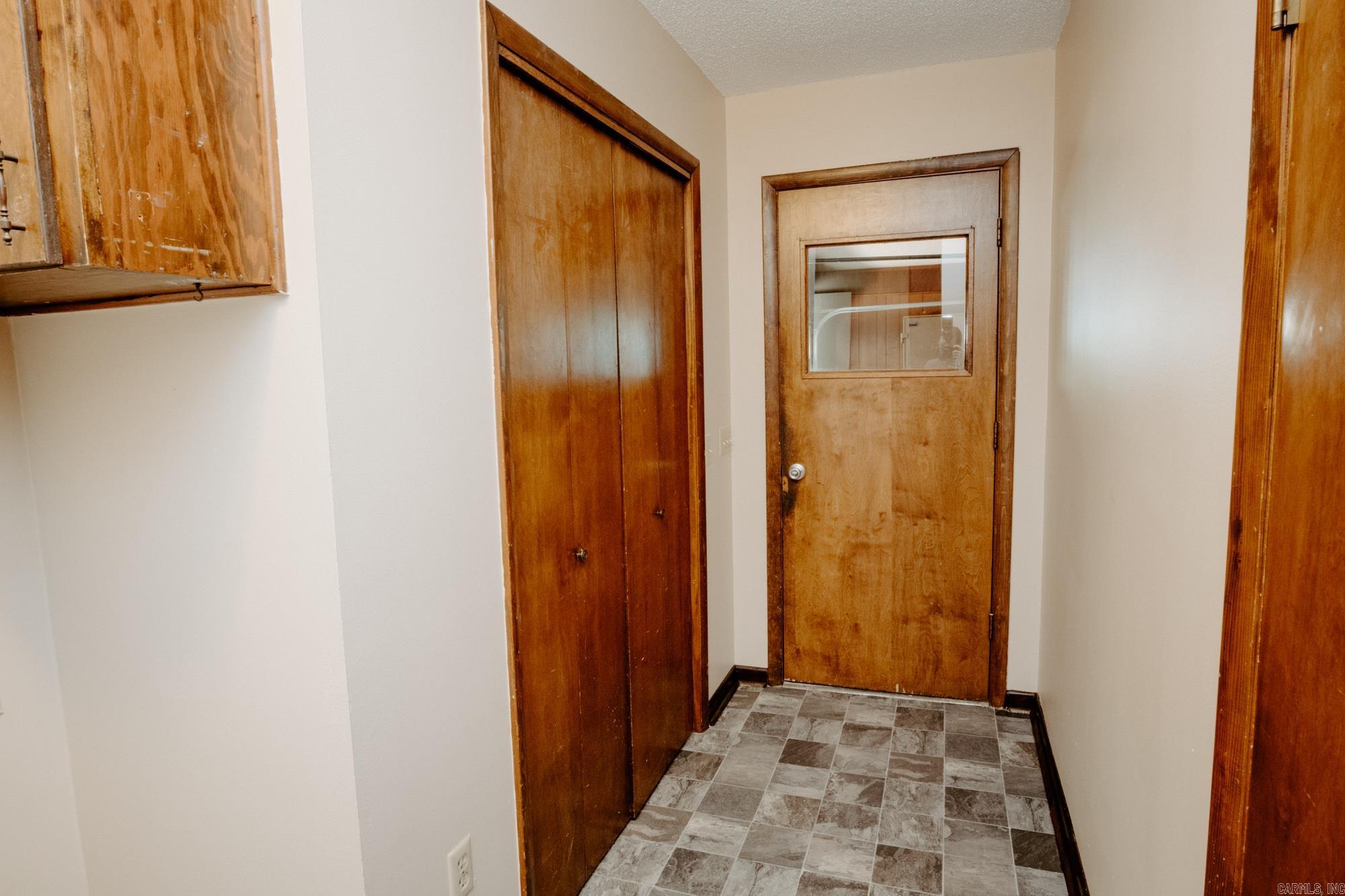 OAK FORREST - Residential