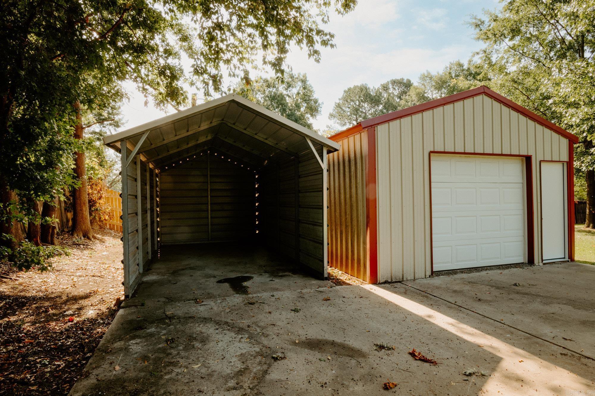 OAK FORREST - Residential