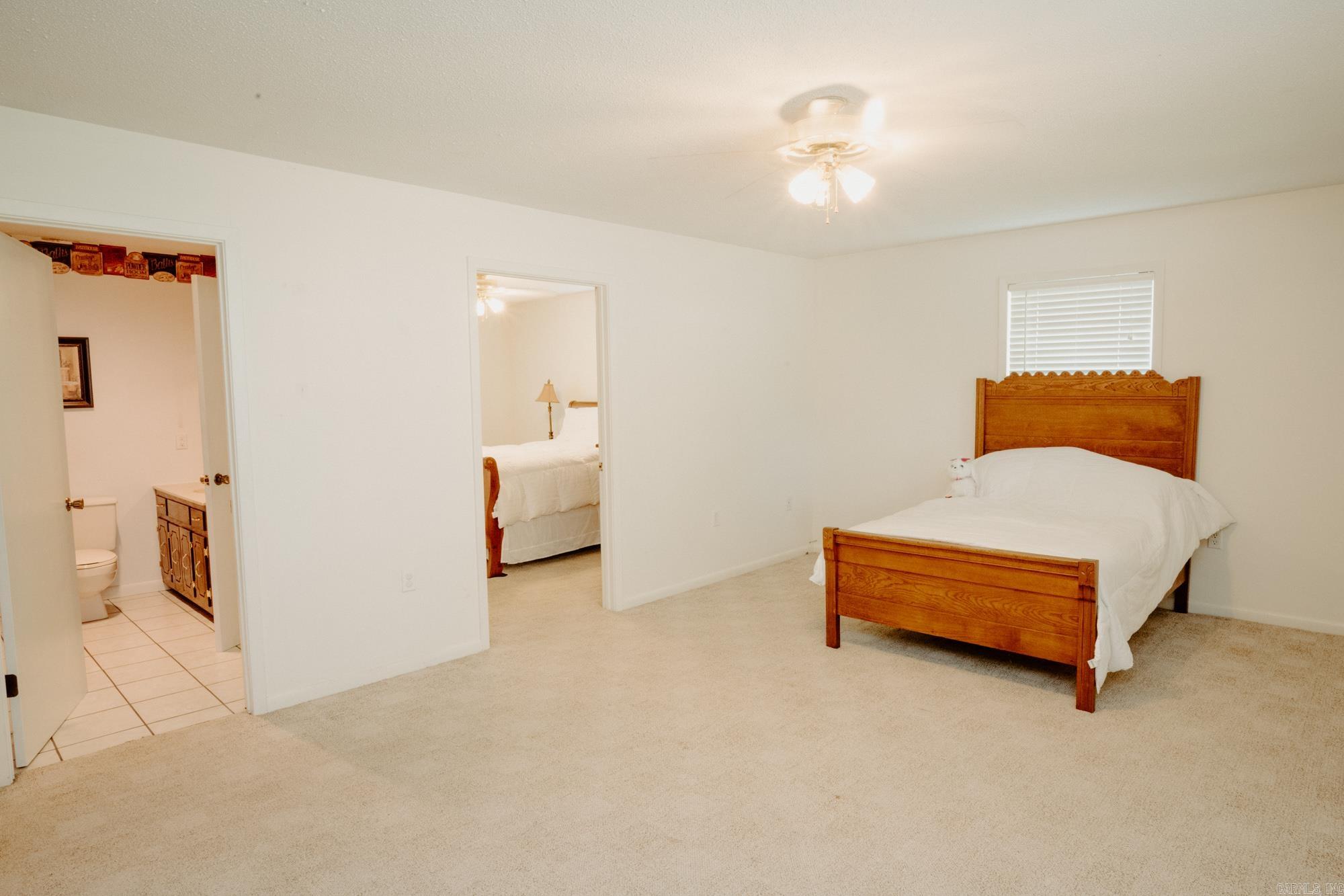 OAK FORREST - Residential