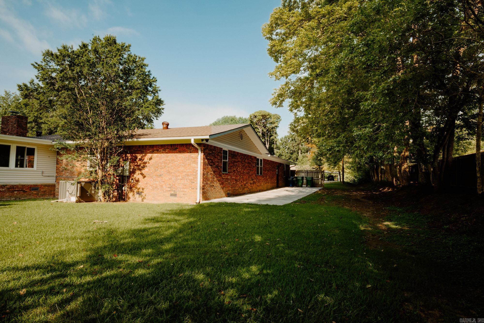 OAK FORREST - Residential