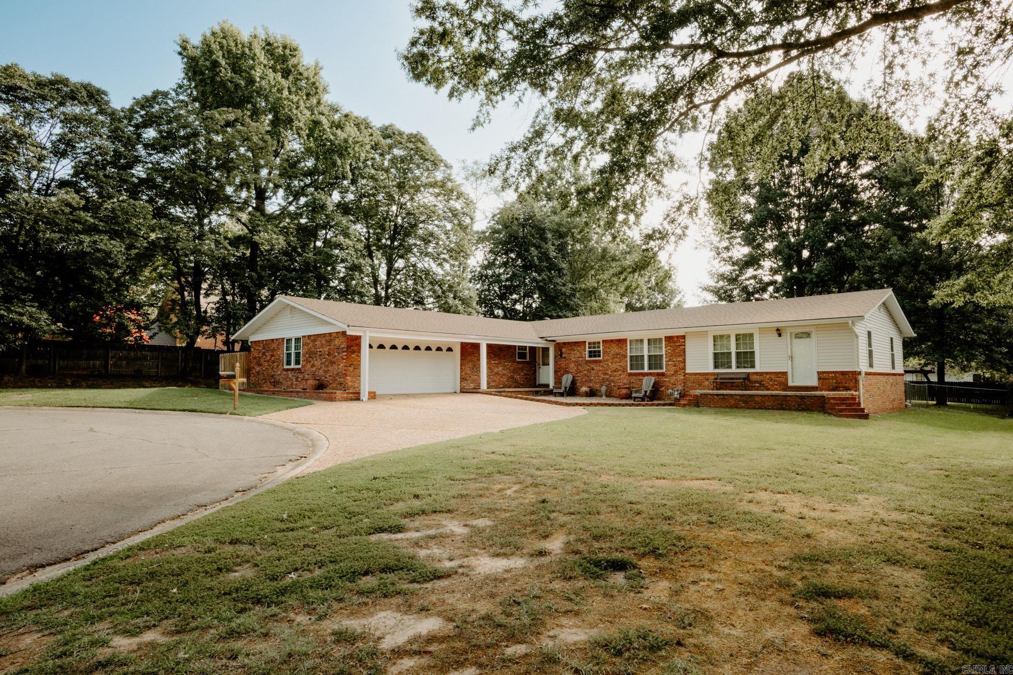 OAK FORREST - Residential