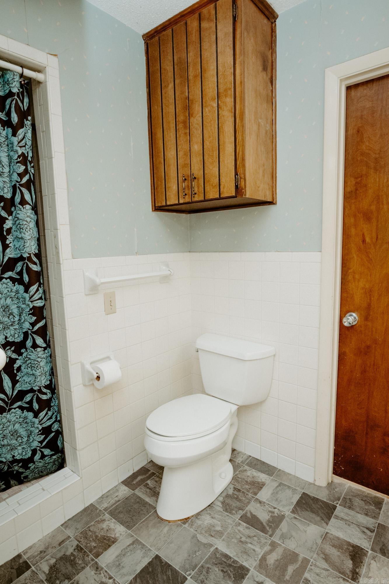 OAK FORREST - Residential