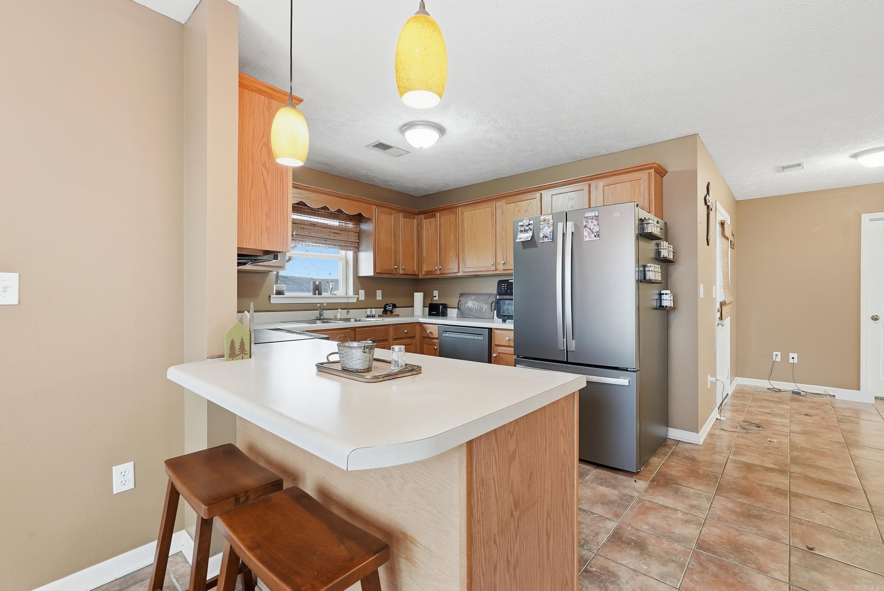 Hill Creek Road - Residential