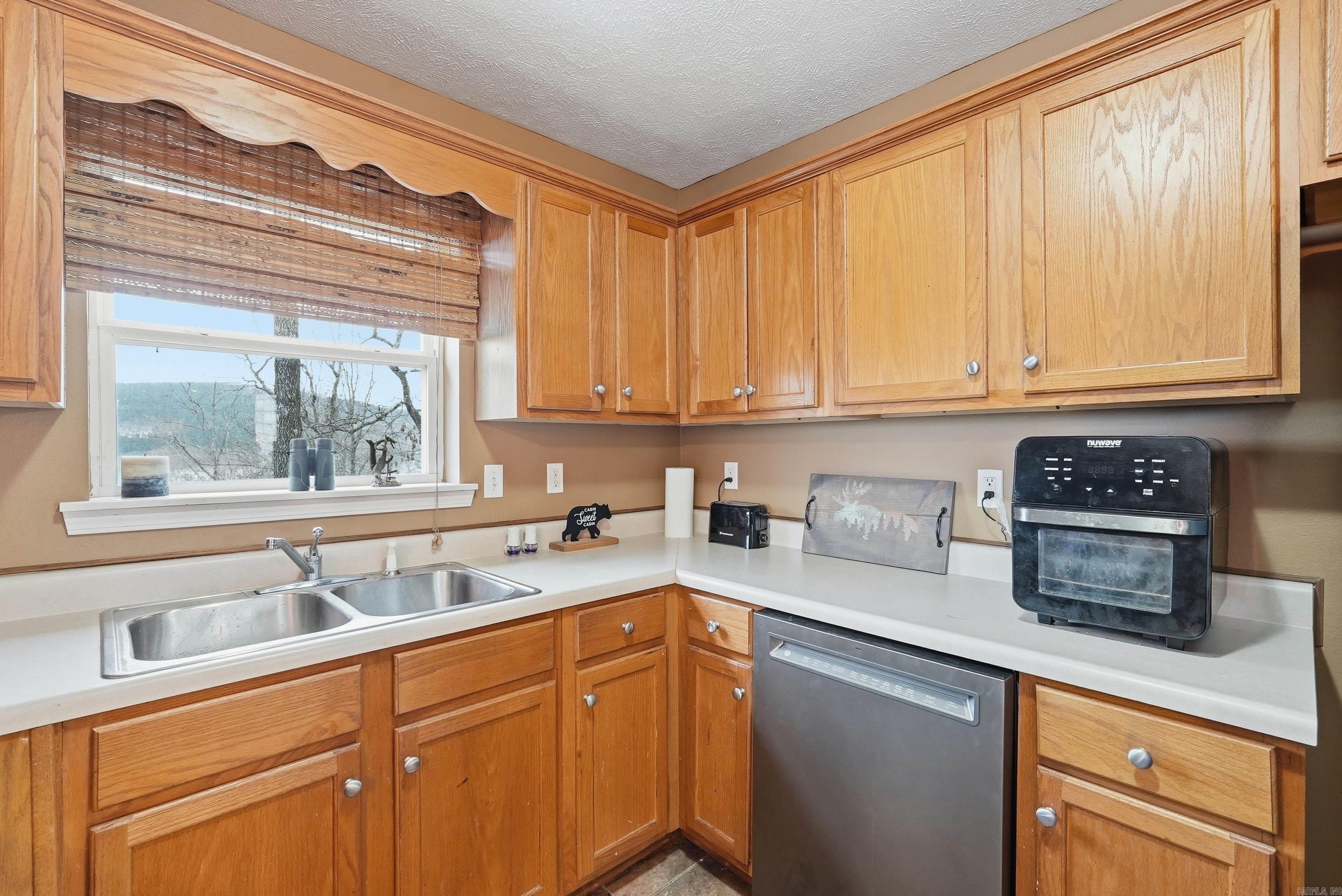 Hill Creek Road - Residential