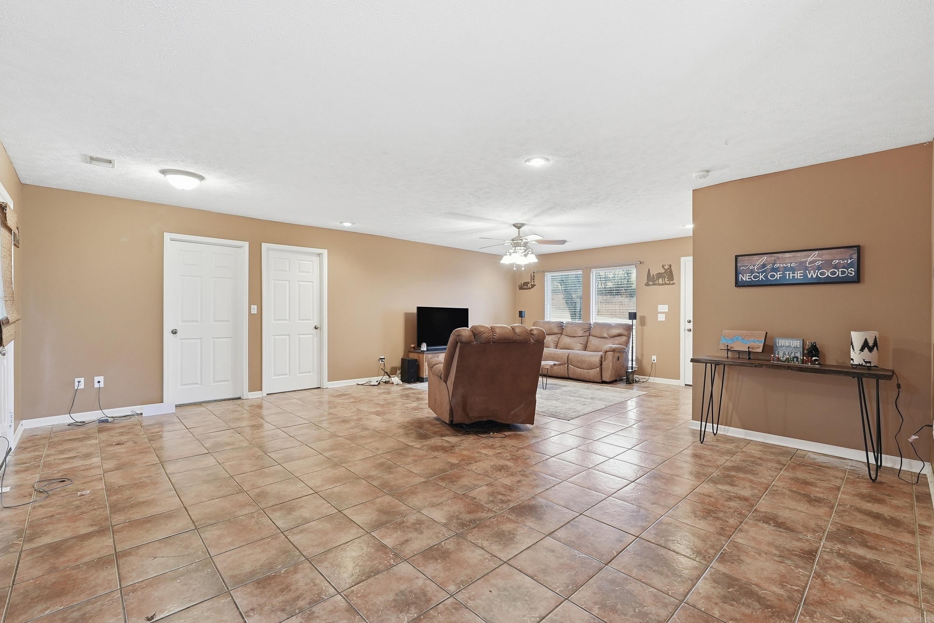 Hill Creek Road - Residential