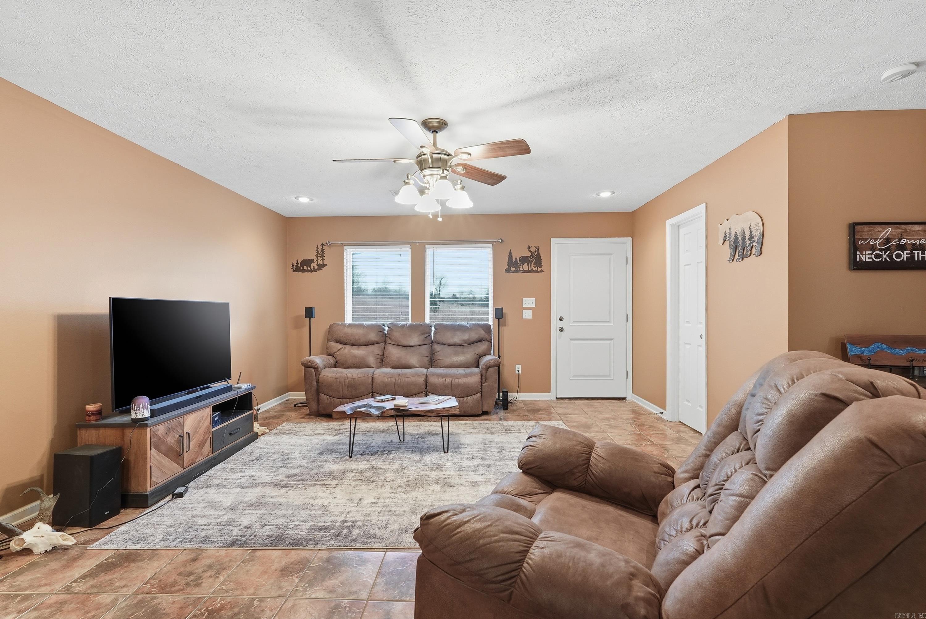 Hill Creek Road - Residential