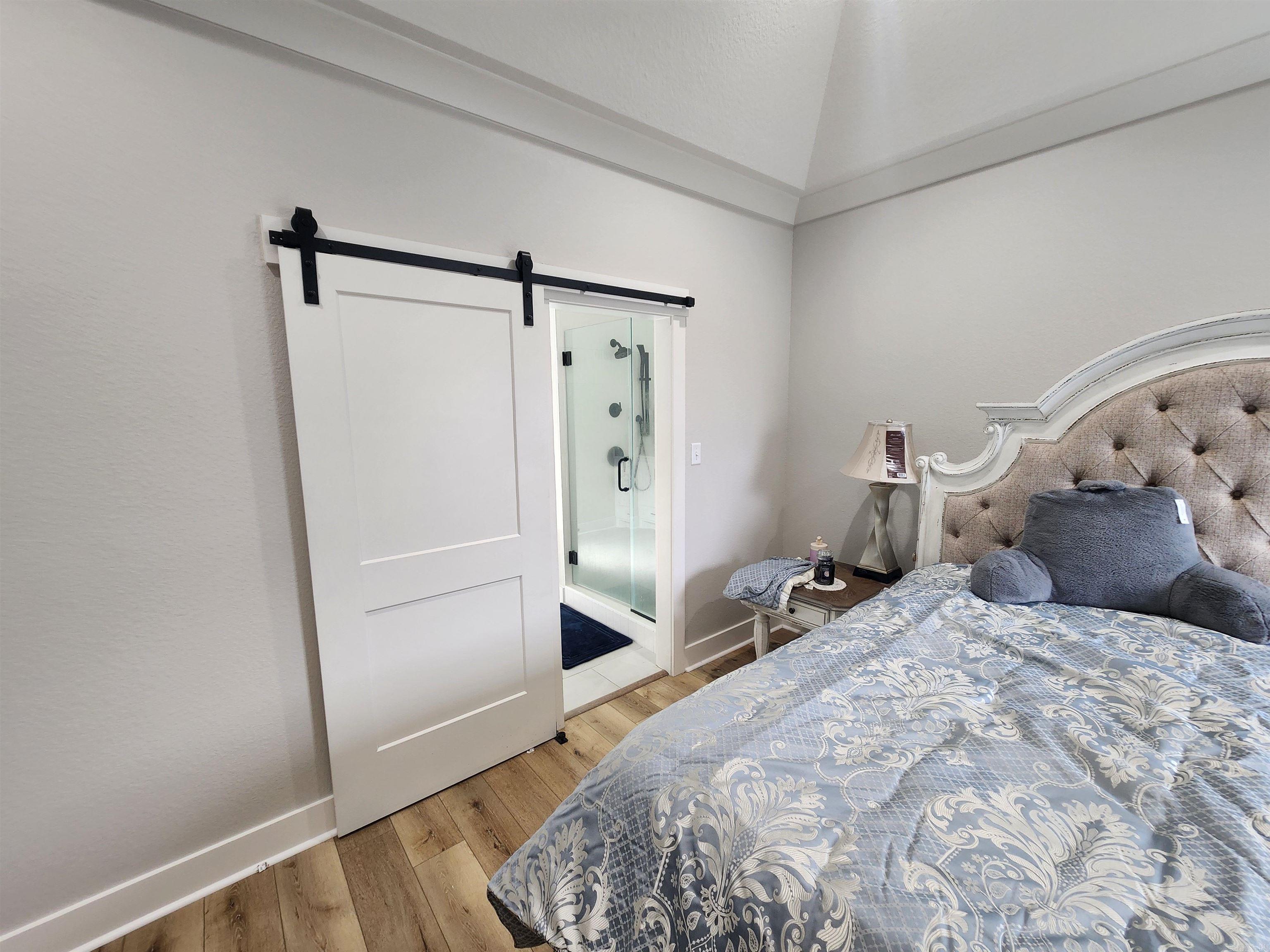 ROBYNMAR - Residential