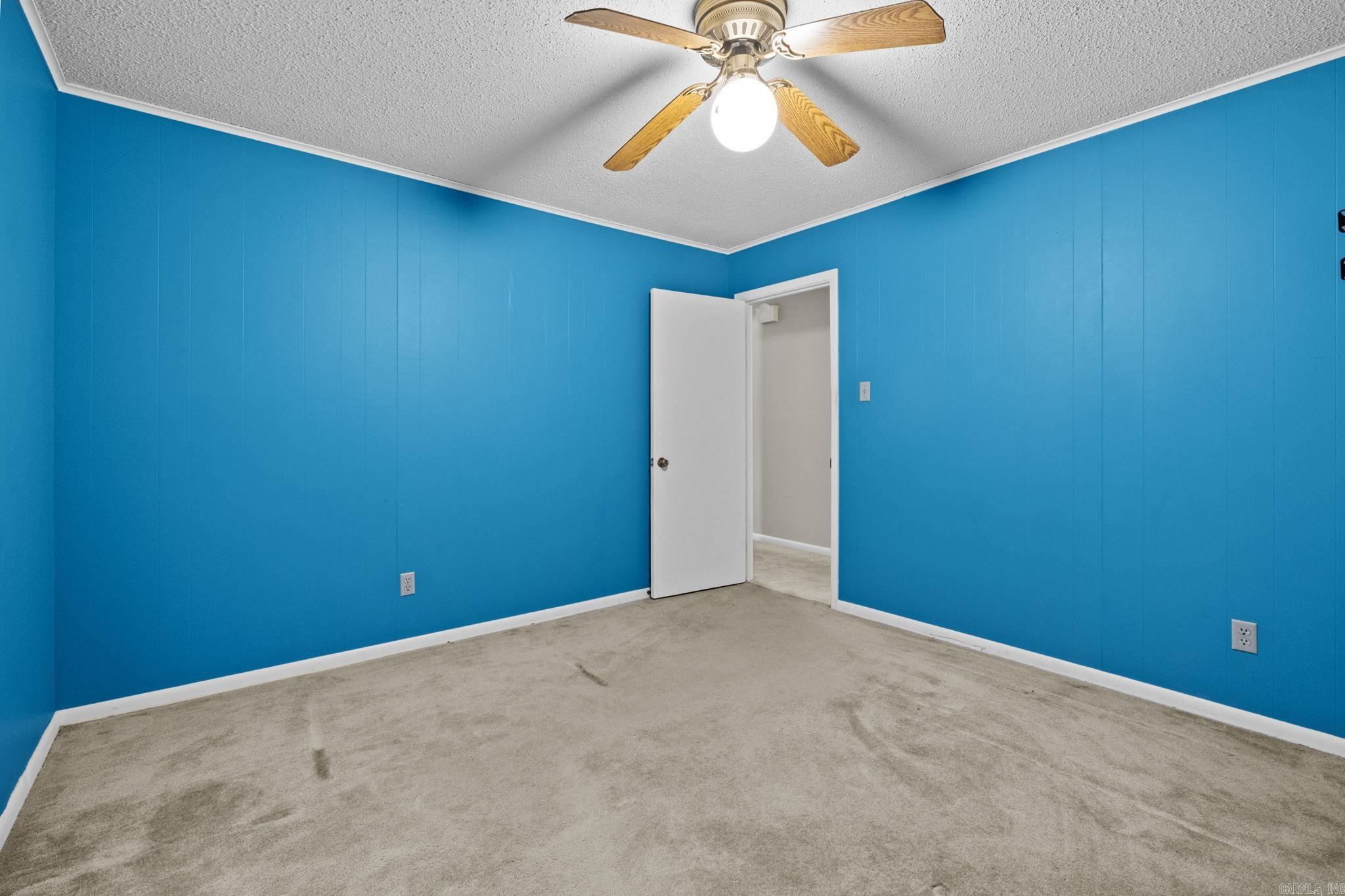 INDIAN HILLS - Residential